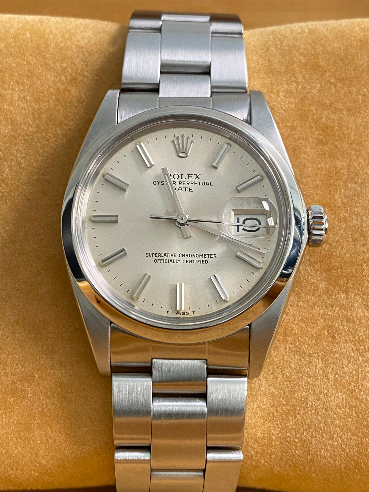 Rolex Steel Oyster Perpetual Date - 1978 - Domed Bezel - Silver Index Dial - Oyster Bracelet - 1500