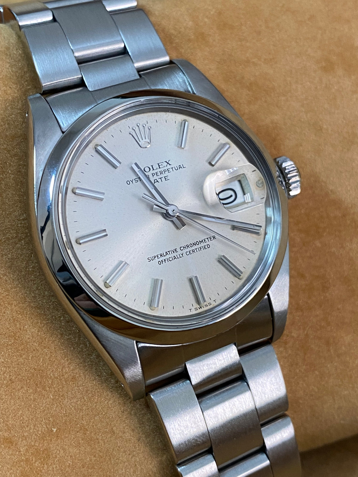 Rolex Steel Oyster Perpetual Date - 1978 - Domed Bezel - Silver Index Dial - Oyster Bracelet - 1500