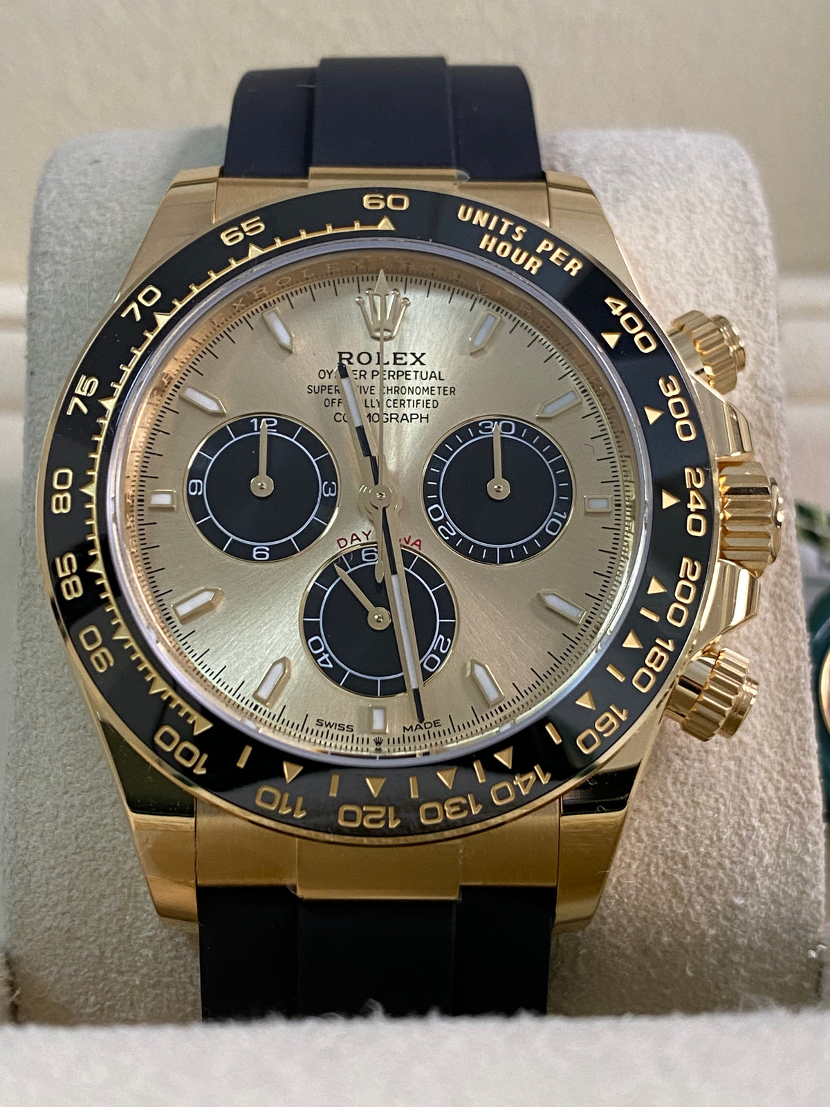 Rolex Yellow Gold Cosmograph Daytona - 2025 - YML "Pikachu" - Black Oysterflex Strap - 126518LN *FULL SET*