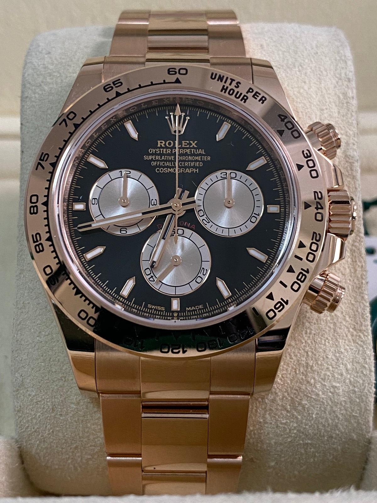 Rolex Everose Gold Cosmograph Daytona - 2024 - Black Dial - 126505 *FULL SET*