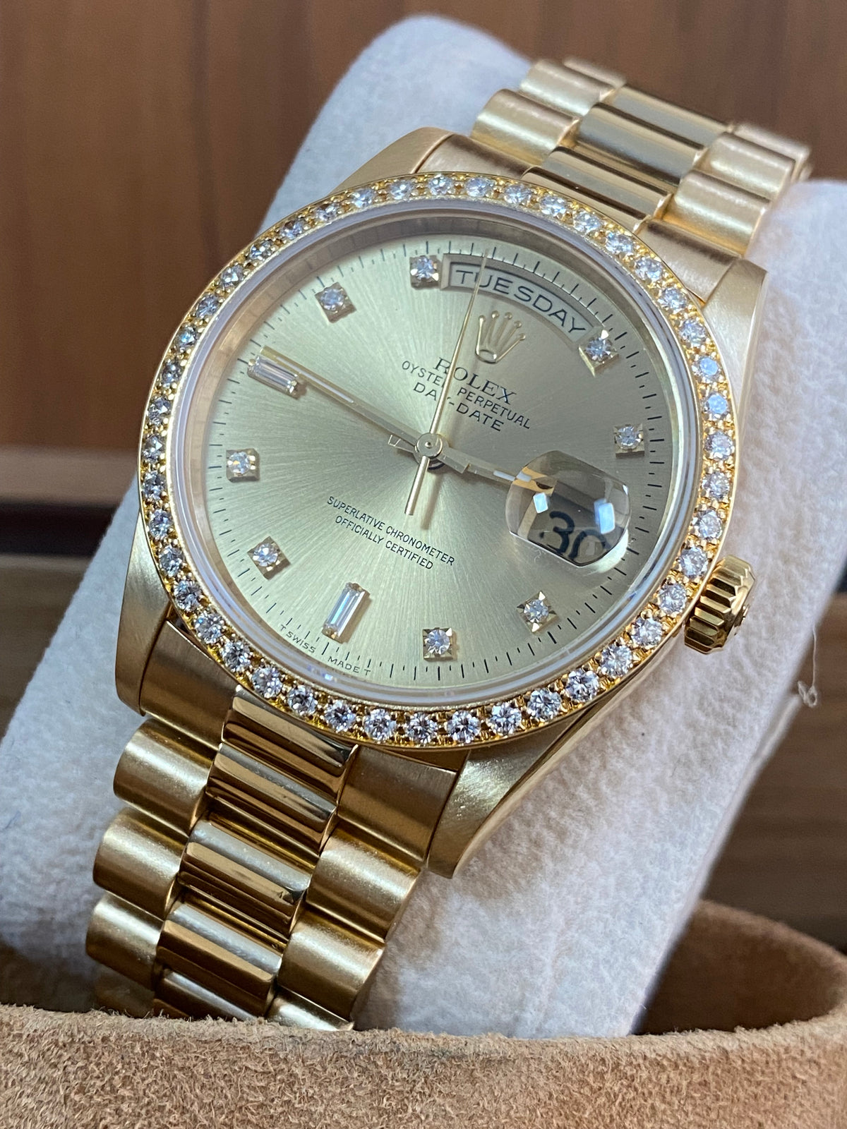 Rolex Yellow Gold Day-Date 36 - W serial - Factory Diamond Bezel & Dial - President Bracelet - 18348