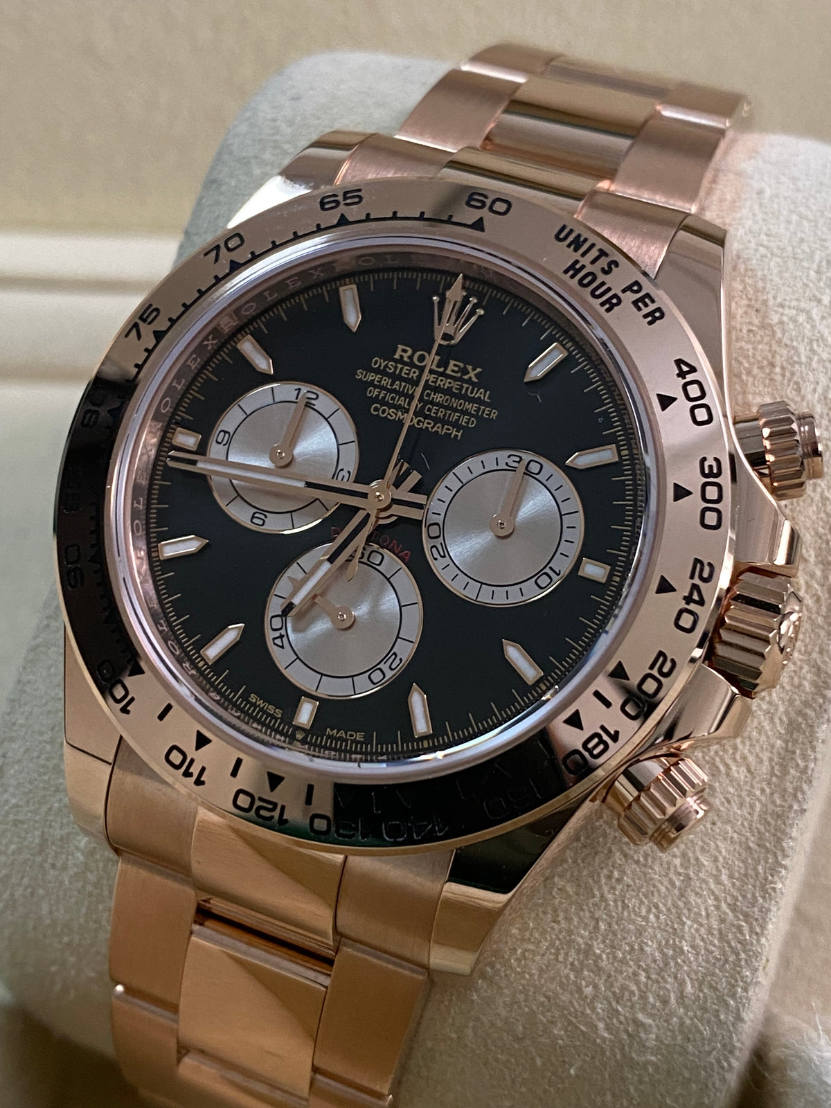 Rolex Everose Gold Cosmograph Daytona - 2024 - Black Dial - 126505 *FULL SET*