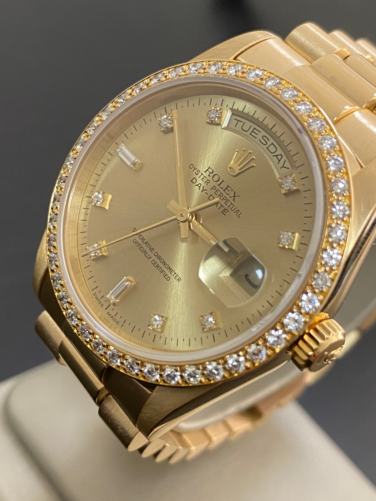 Rolex Yellow Gold Day-Date 36 - W serial - Factory Diamond Bezel & Dial - President Bracelet - 18348