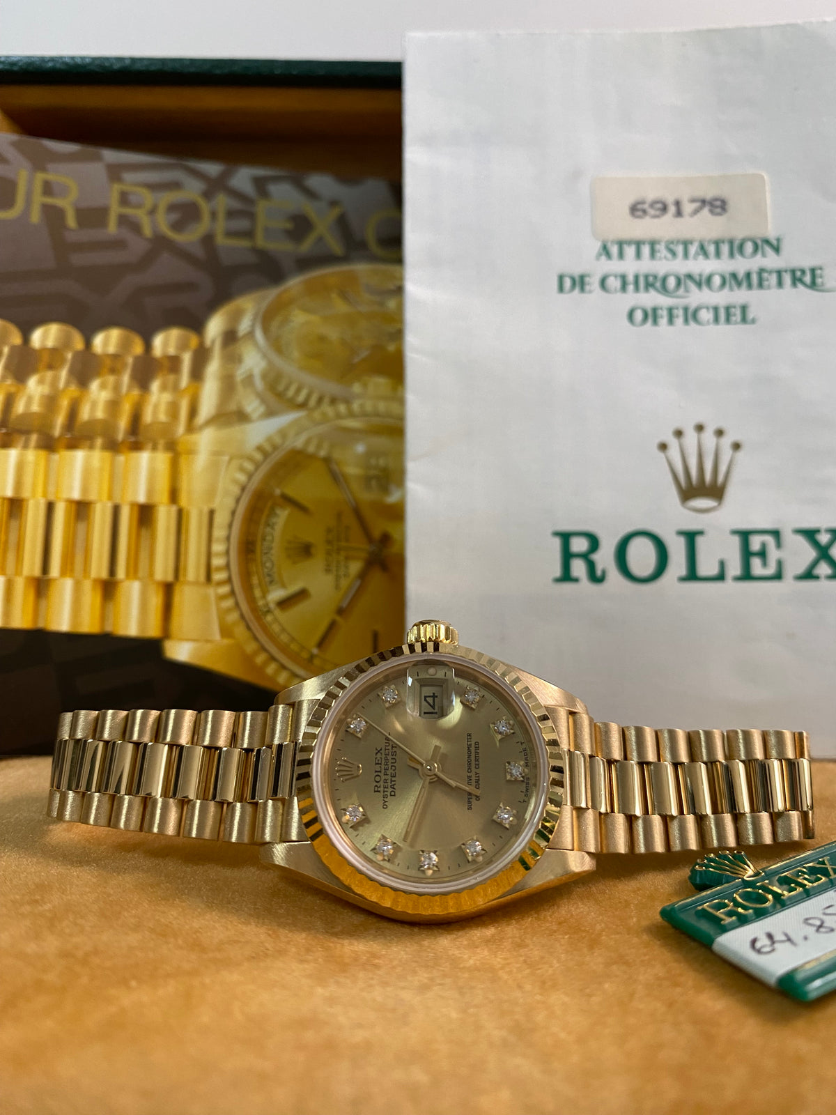 Rolex Yellow Gold Lady-Datejust - R serial - Fluted Bezel - Champagne Diamond Dial - President Bracelet - 69178 *FULL SET*