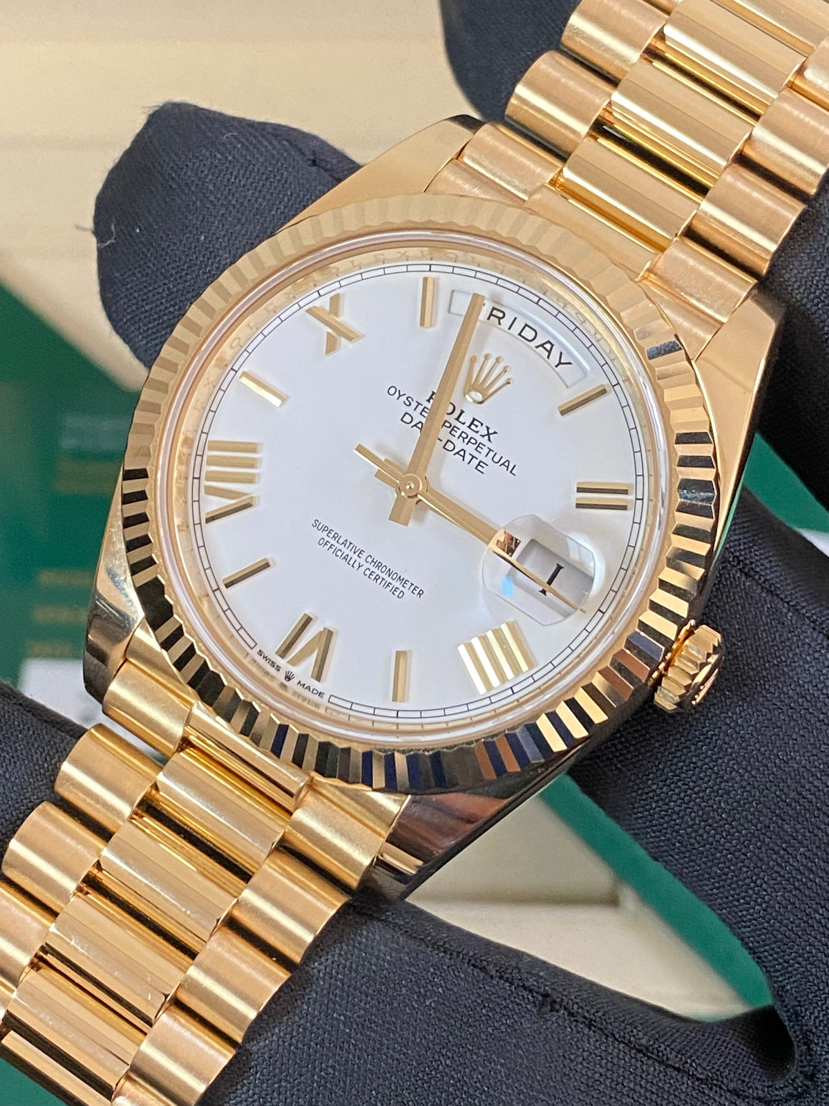 Rolex Yellow Gold Day-Date 40 - 2023 - Fluted Bezel - White Roman Dial - President Bracelet - 228238 *FULL SET*