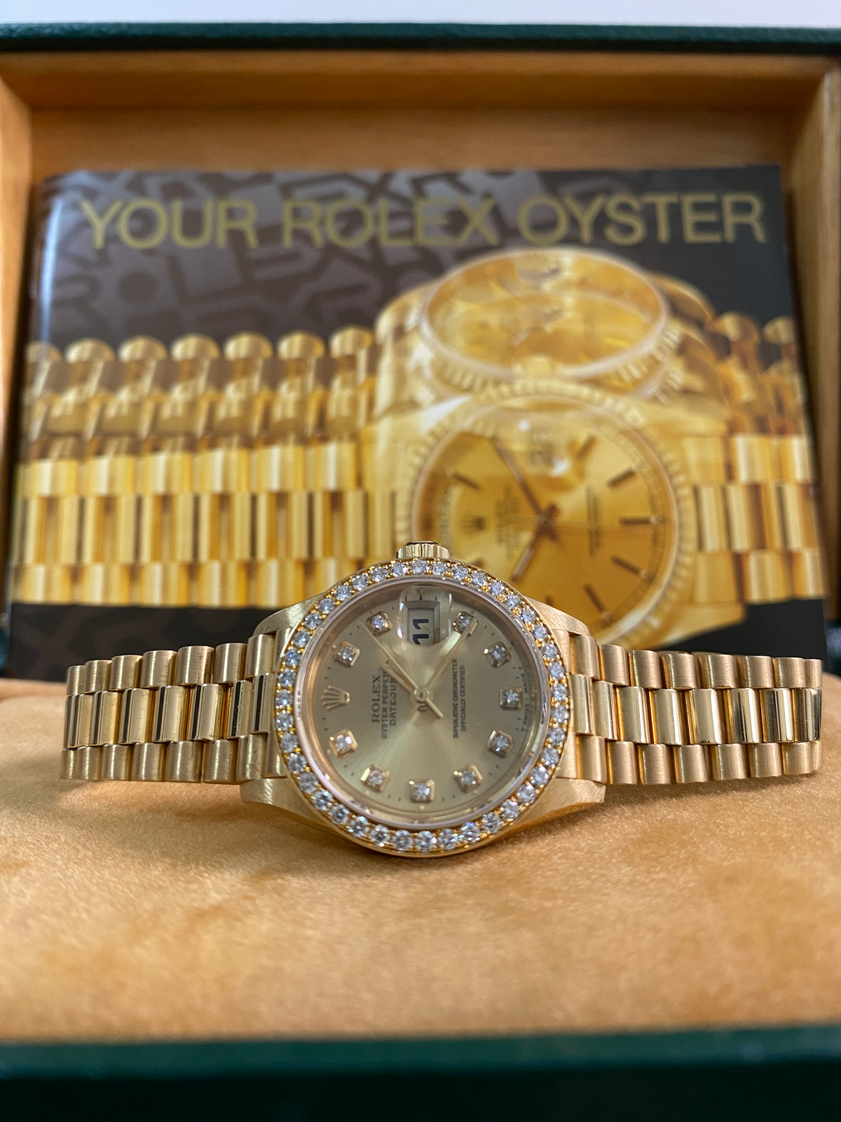 Rolex Yellow Gold Lady-Datejust - W serial - Diamond Bezel - Champagne Diamond Dial - President Bracelet - 69138