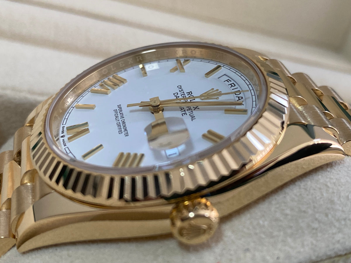 Rolex Yellow Gold Day-Date 40 - 2023 - Fluted Bezel - White Roman Dial - President Bracelet - 228238 *FULL SET*