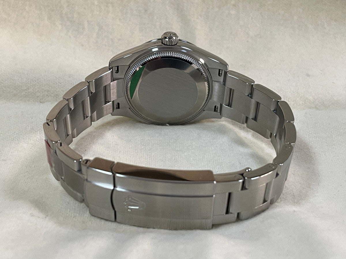 Rolex Oyster Perpetual 31 - 2024 - Domed Bezel - Celebration Dial - Oyster Bracelet - 277200