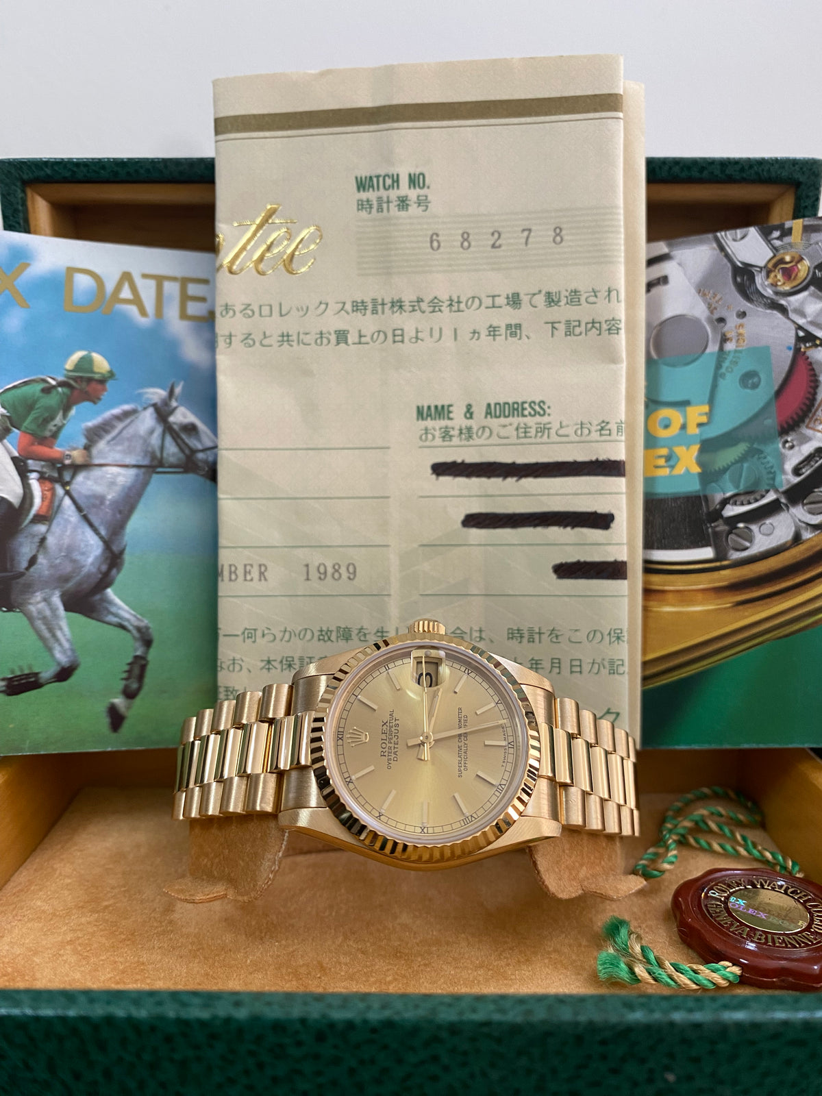 Rolex Yellow Gold Datejust 31 - L serial - Fluted Bezel - Champagne Index Dial - President Bracelet - 68278