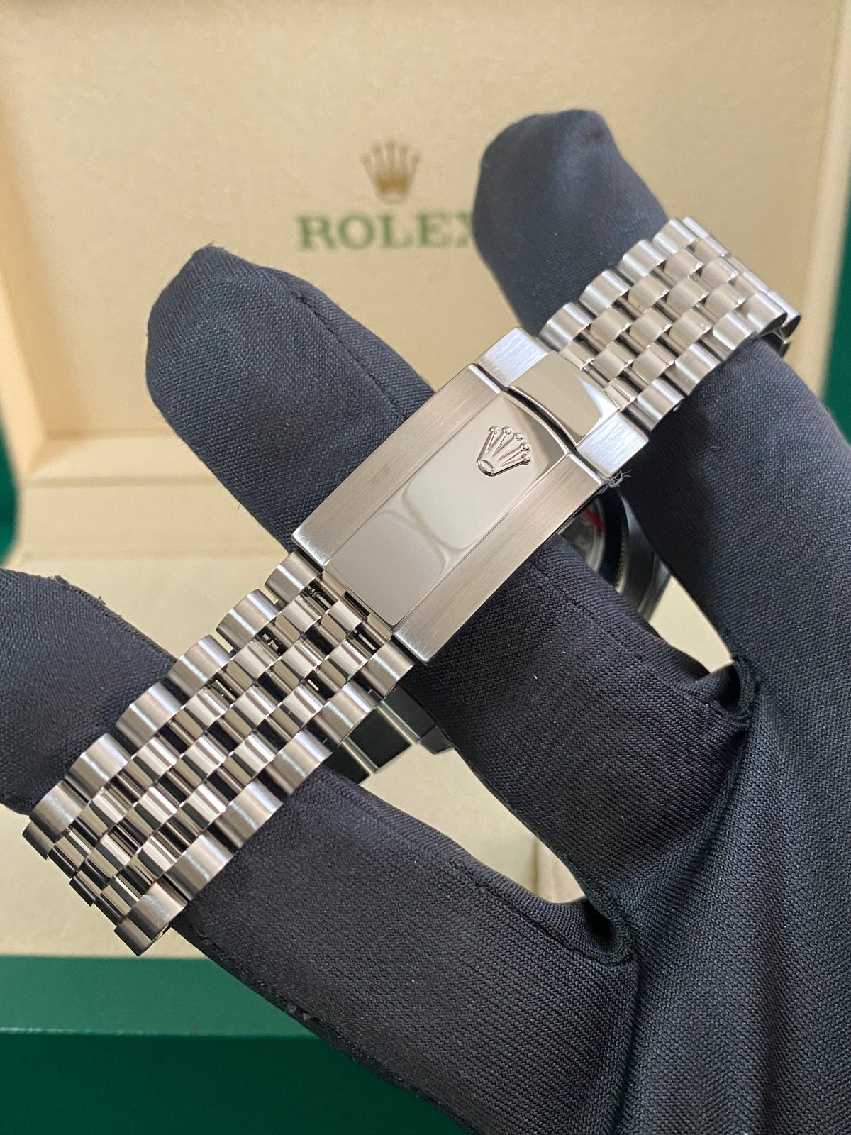 Rolex Steel and White Gold Datejust 41 - 2020 - Fluted Bezel - Dark Rhodium Dial - Jubilee Bracelet - 126334 *FULL SET*