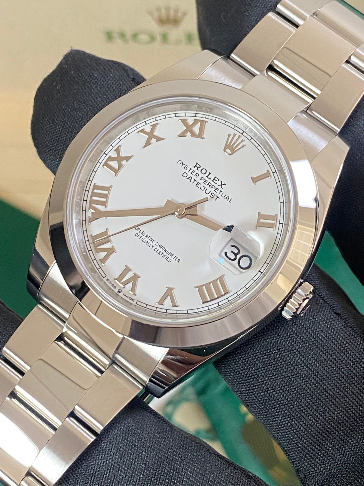 Rolex Steel Datejust 41 - 2024 - Smooth Bezel - White Roman Dial - Oyster Bracelet - 126300 *FULL SET*