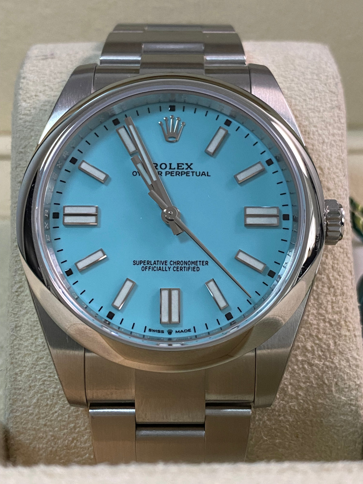 Rolex Oyster Perpetual 41 - 2020 - Domed Bezel - "Tiffany" Dial - Oyster Bracelet - 124300 *FULL STICKERS*