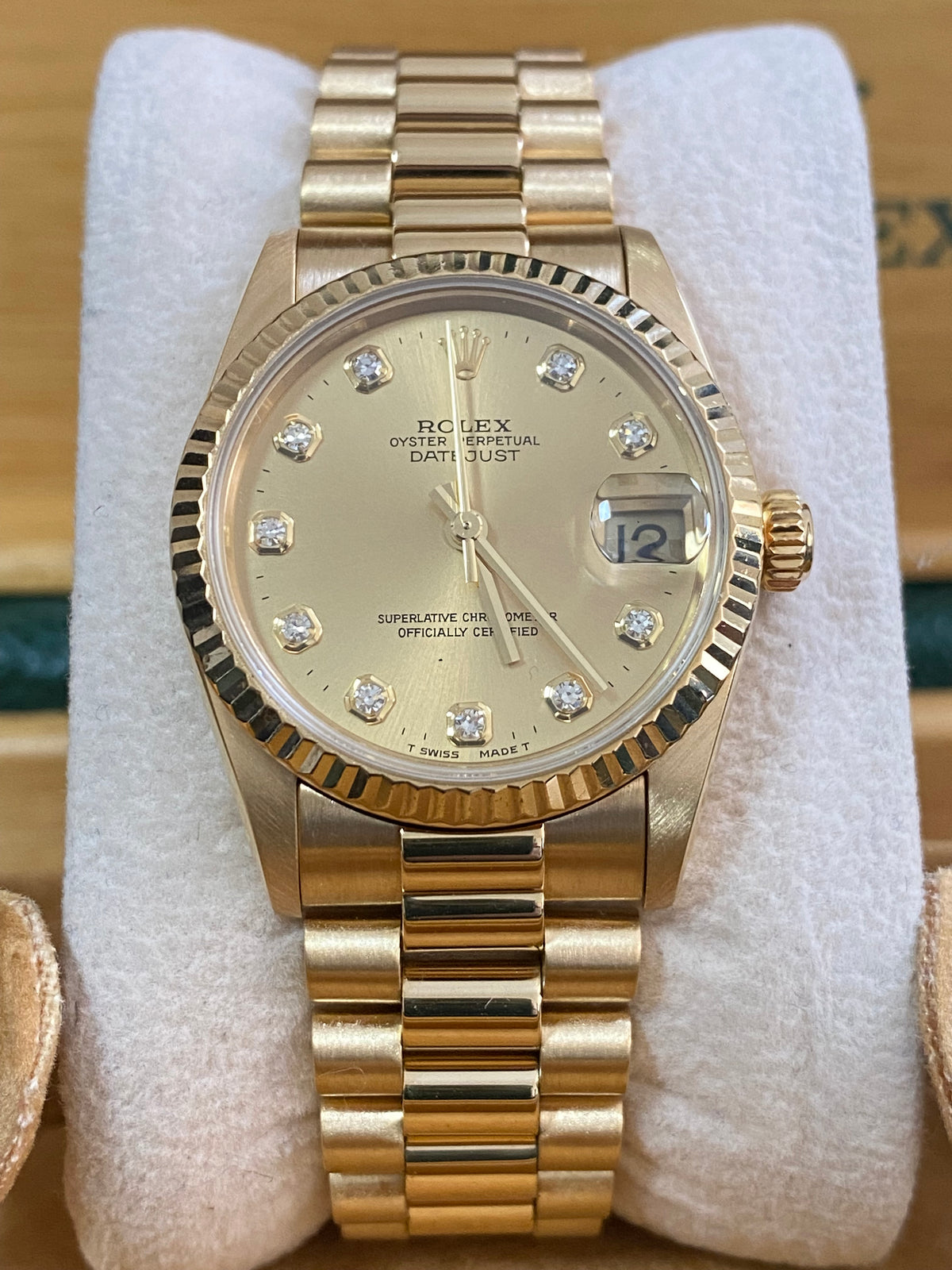 Rolex Yellow Gold Datejust 31 - A serial - Fluted Bezel - Factory Diamond Dial - President Bracelet - 78278