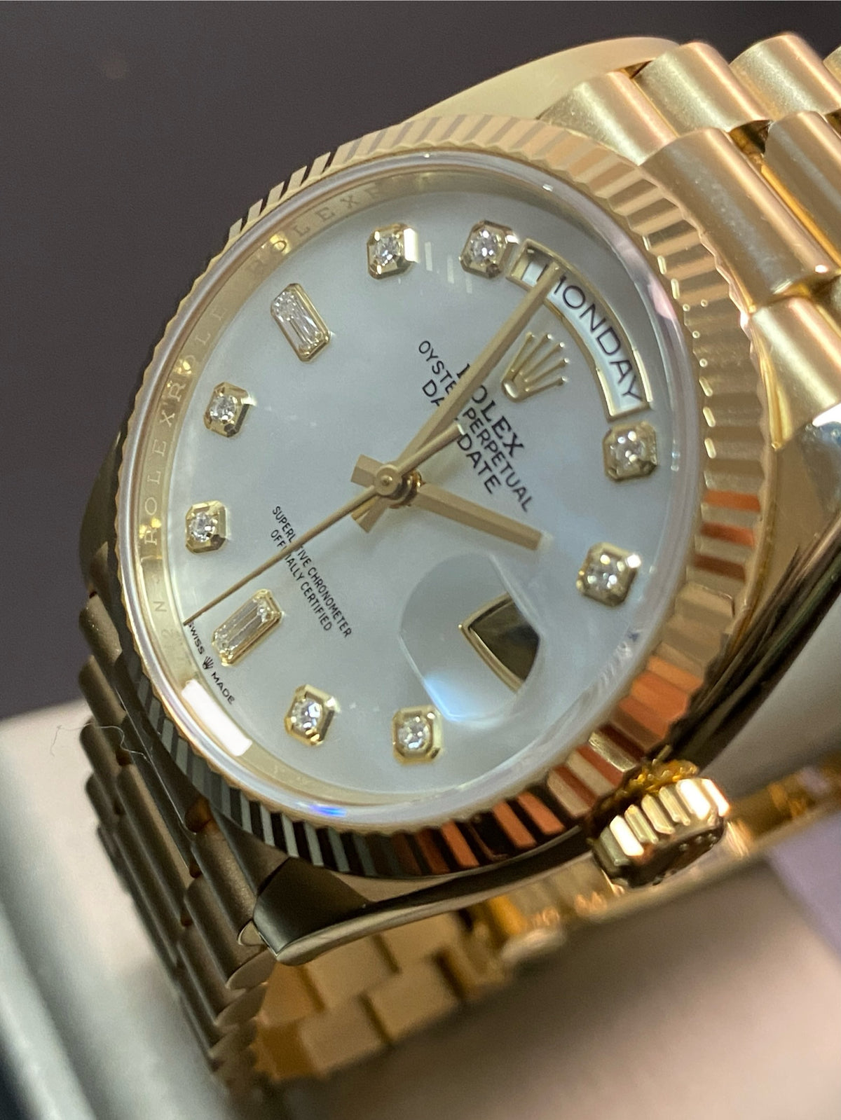 Rolex Yellow Gold Day-Date 36 - 2021 - Fluted Bezel - Mother-of-Pearl Diamond Dial - President Bracelet - 128238 *FULL SET*