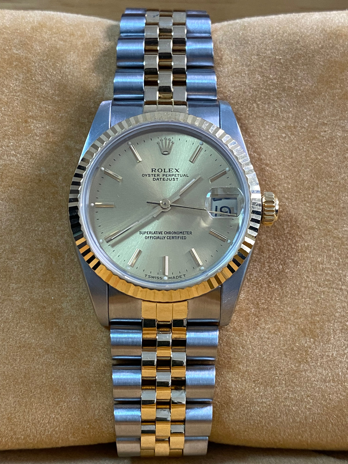 Rolex Steel & Yellow Gold Datejust 31 - E serial - Fluted Bezel - Champagne Index Dial - Jubilee Bracelet - 68273