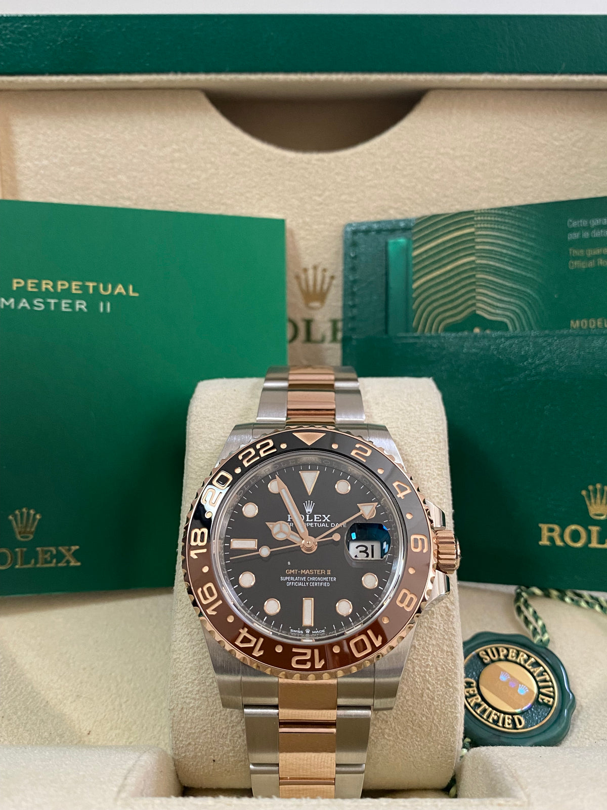 Rolex Everose Gold Rolesor GMT-Master II - 2020 - "Root Beer" Bezel - Oyster Bracelet - 126711CHNR *FULL SET*