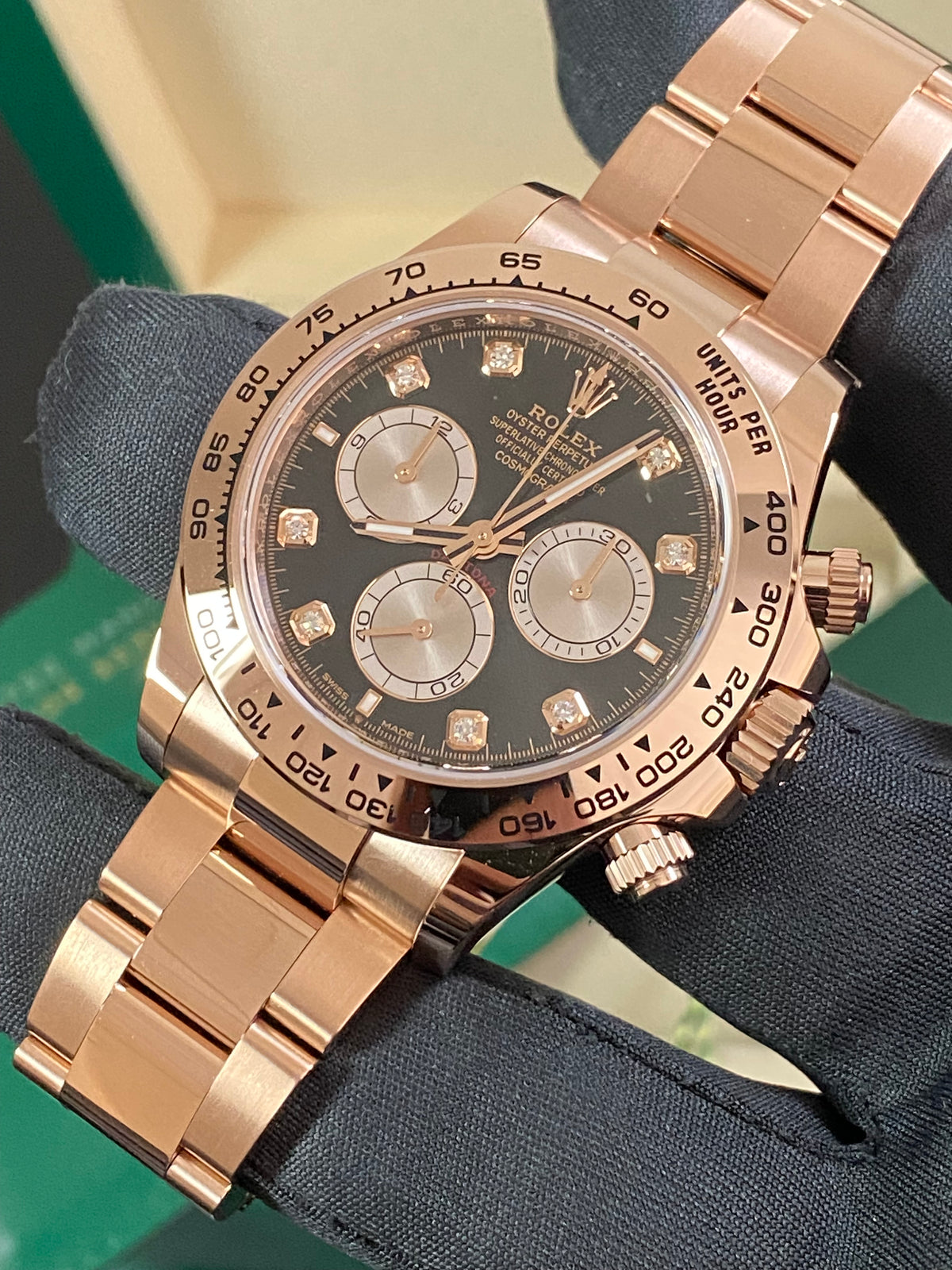 Rolex Everose Gold Cosmograph Daytona - 2024 - Black & Sundust Diamond Dial - 126505 *FULL SET*