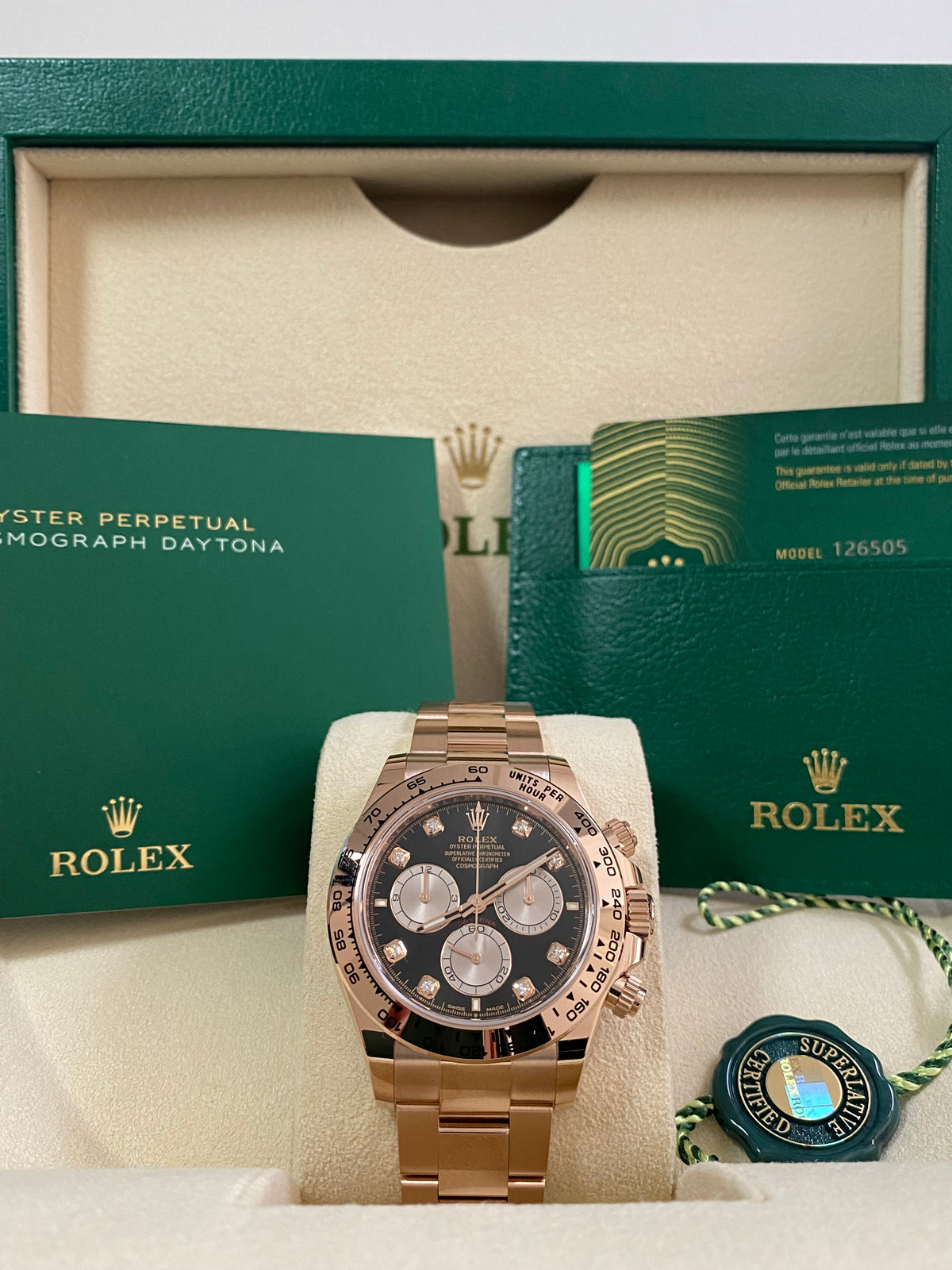 Rolex Everose Gold Cosmograph Daytona - 2024 - Black & Sundust Diamond Dial - 126505 *FULL SET*