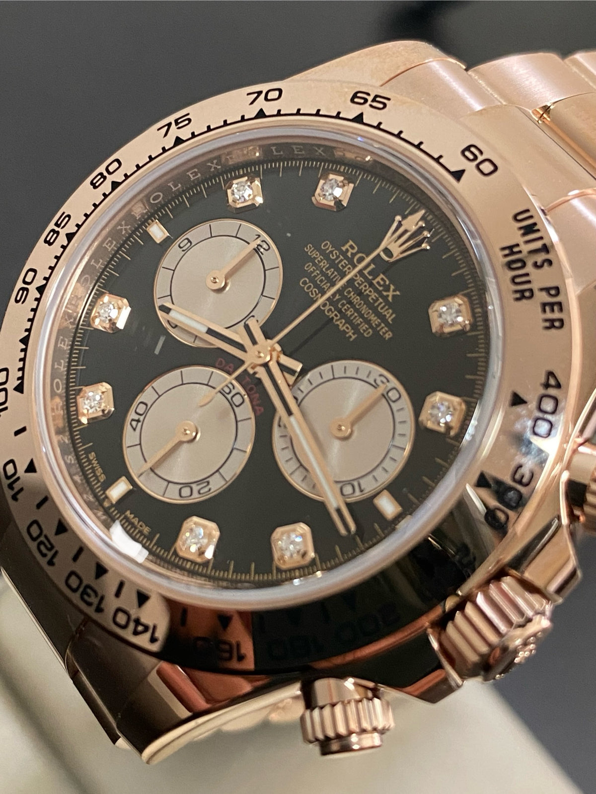 Rolex Everose Gold Cosmograph Daytona - 2024 - Black & Sundust Diamond Dial - 126505 *FULL SET*