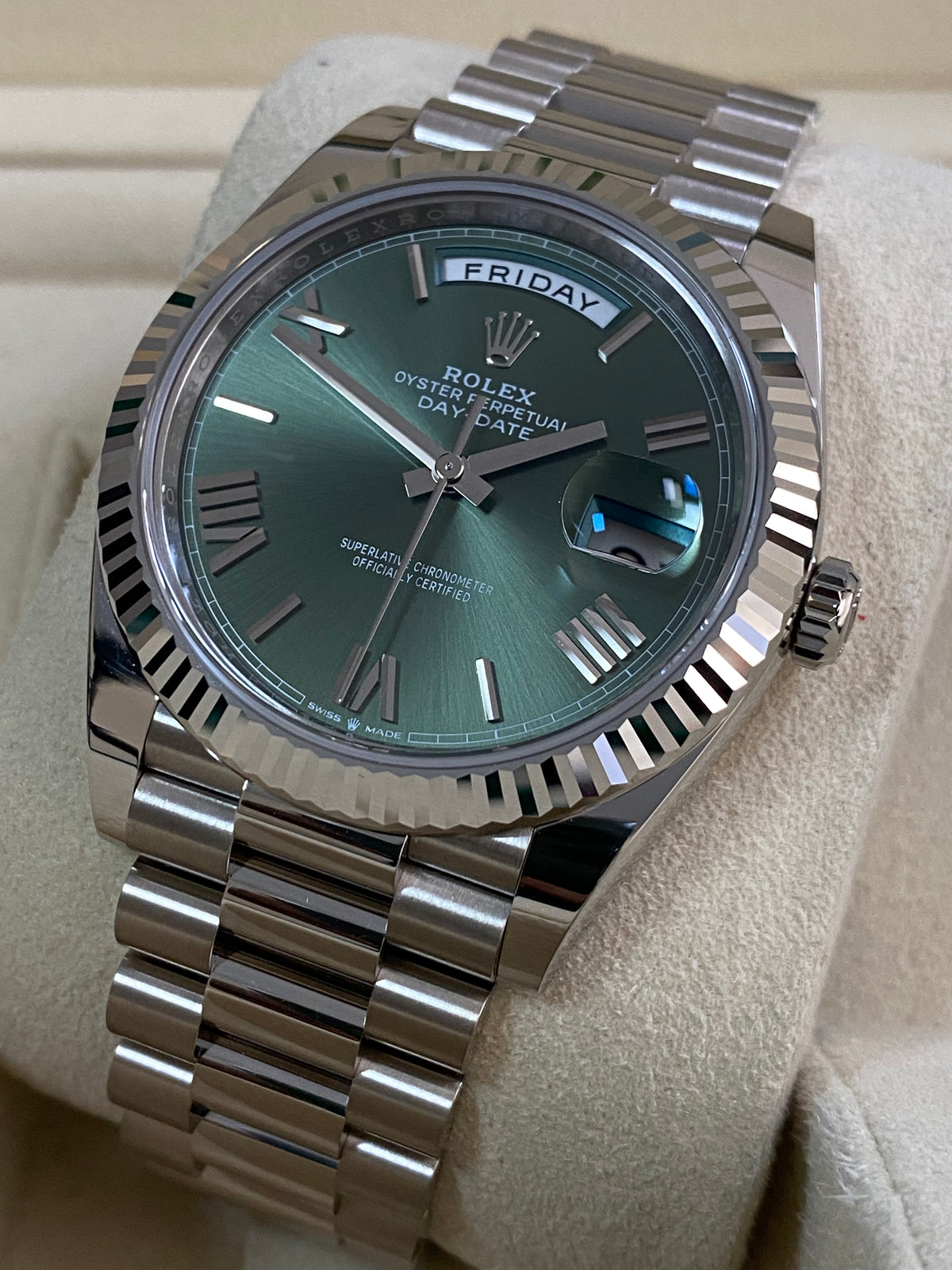 Rolex White Gold Day-Date 40 - 2024 - Fluted Bezel - Olive Green Bevelled Roman Dial - President Bracelet - 228239 *FULL SET*