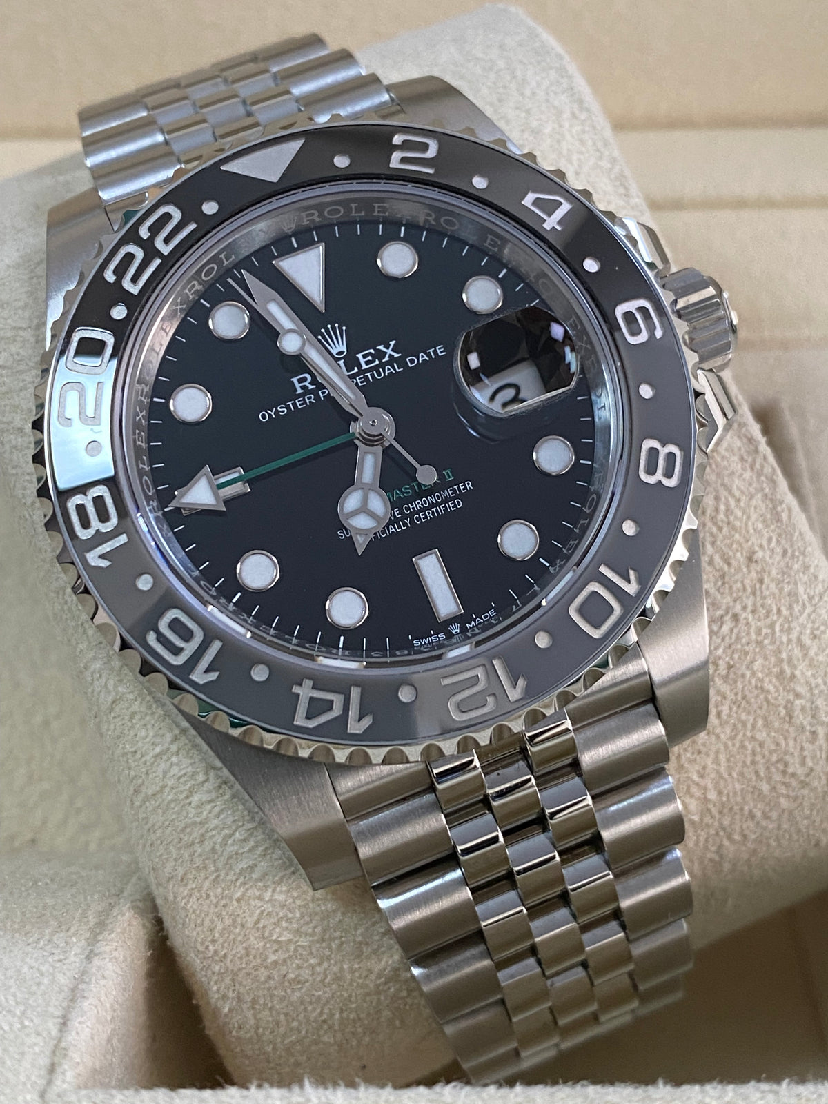 Rolex Steel GMT-Master II - 2024 - "Bruce Wayne" - Jubilee Bracelet - 126710GRNR *FULL SET*