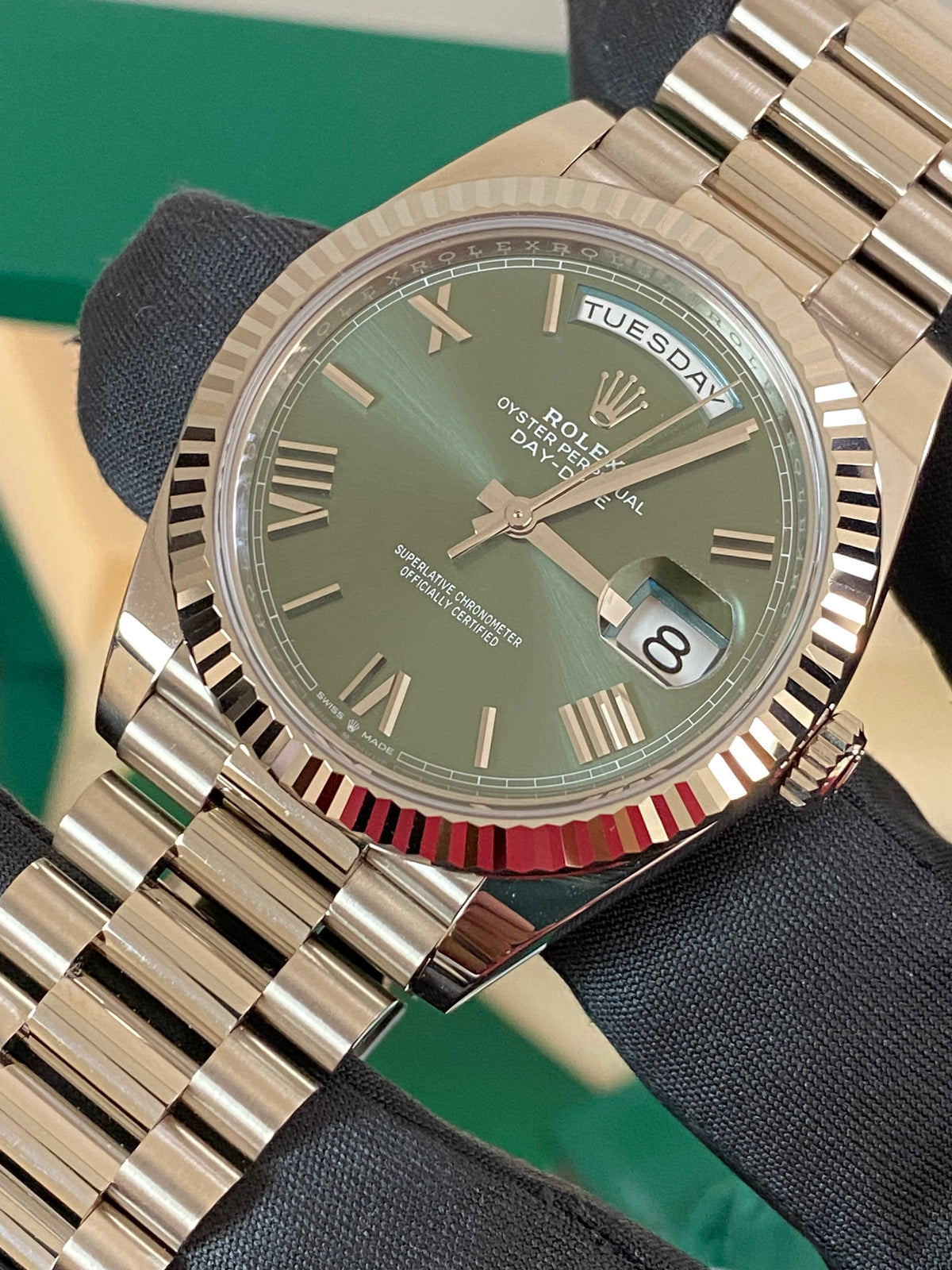 Rolex White Gold Day-Date 40 - 2023 - Fluted Bezel - Olive Green Bevelled Roman Dial - President Bracelet - 228239 *FULL SET*