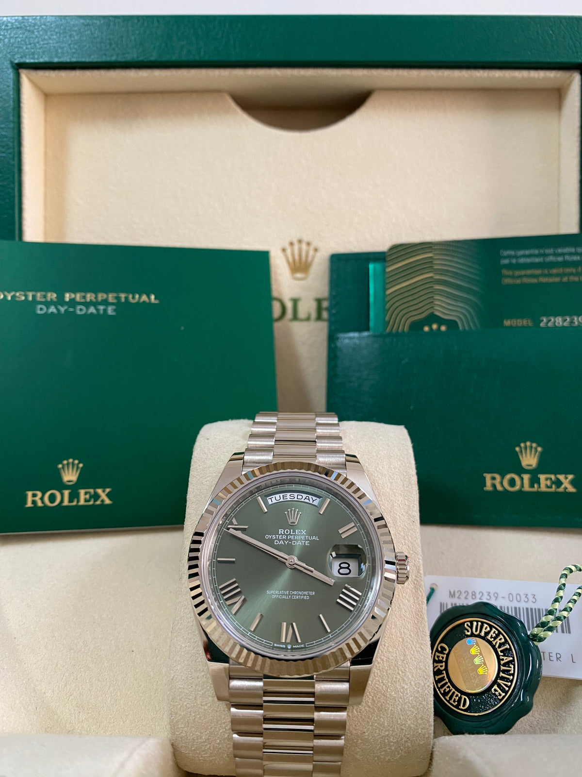 Rolex White Gold Day-Date 40 - 2023 - Fluted Bezel - Olive Green Bevelled Roman Dial - President Bracelet - 228239 *FULL SET*