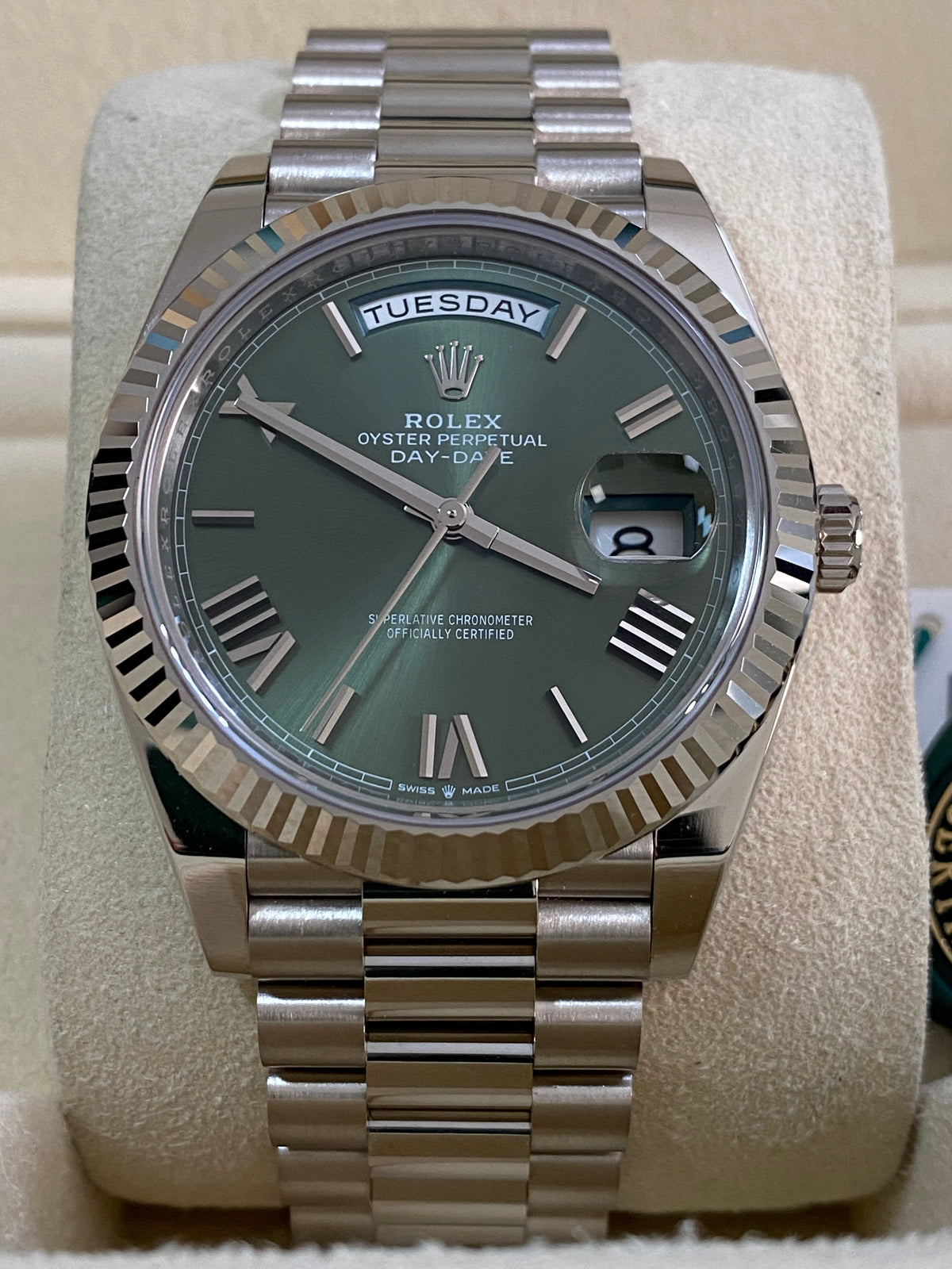 Rolex White Gold Day-Date 40 - 2023 - Fluted Bezel - Olive Green Bevelled Roman Dial - President Bracelet - 228239 *FULL SET*