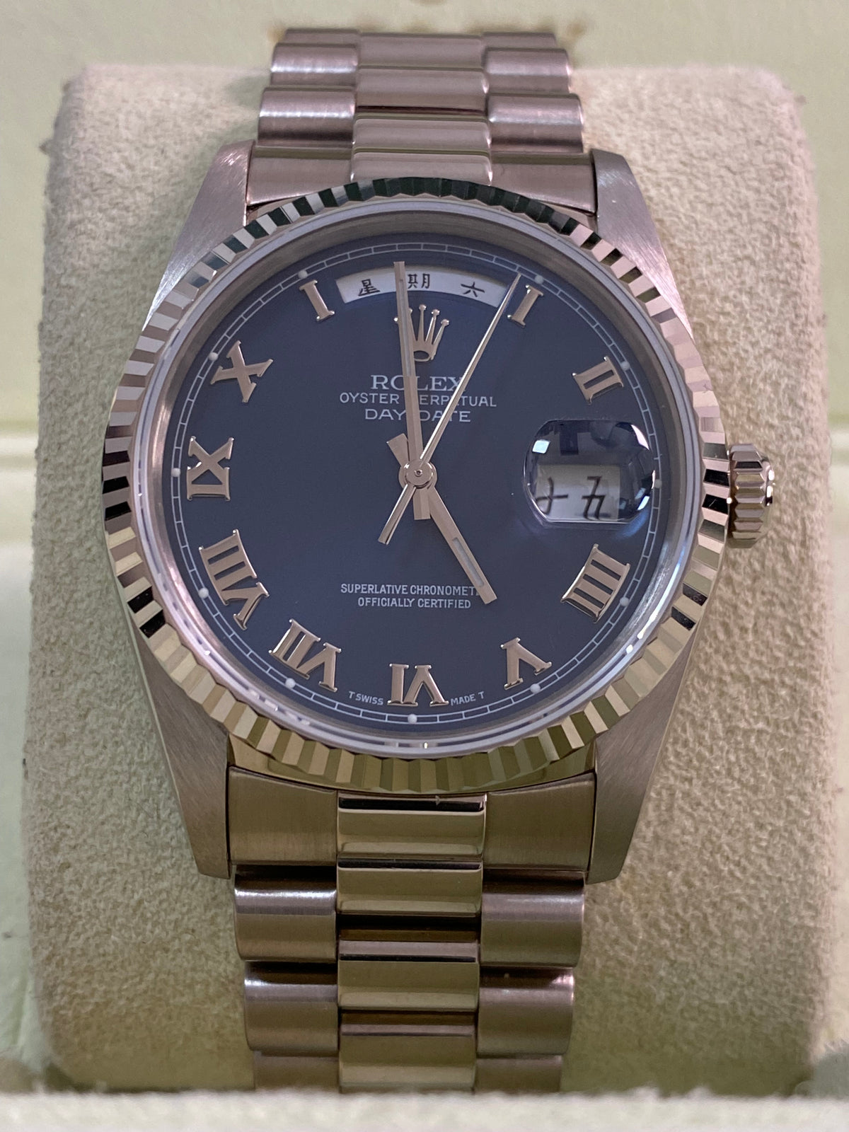 Rolex White Gold Day-Date 36 - U serial - Blue Roman Dial - Mandarin Day&Date Wheel - President Bracelet - 18239 *FULL SET*