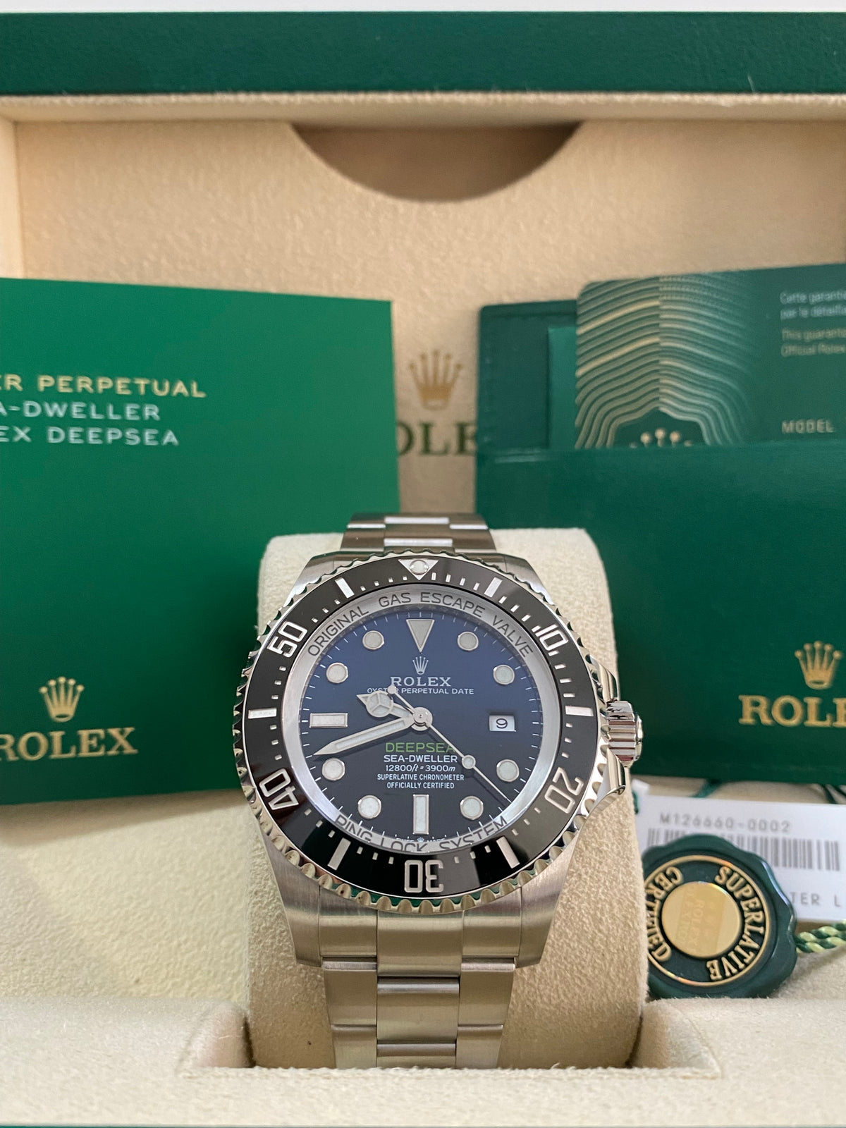 Rolex Sea-Dweller Deepsea 44 - 2022 - D-Blue "James Cameron" Dial - 126660 *FULL SET*