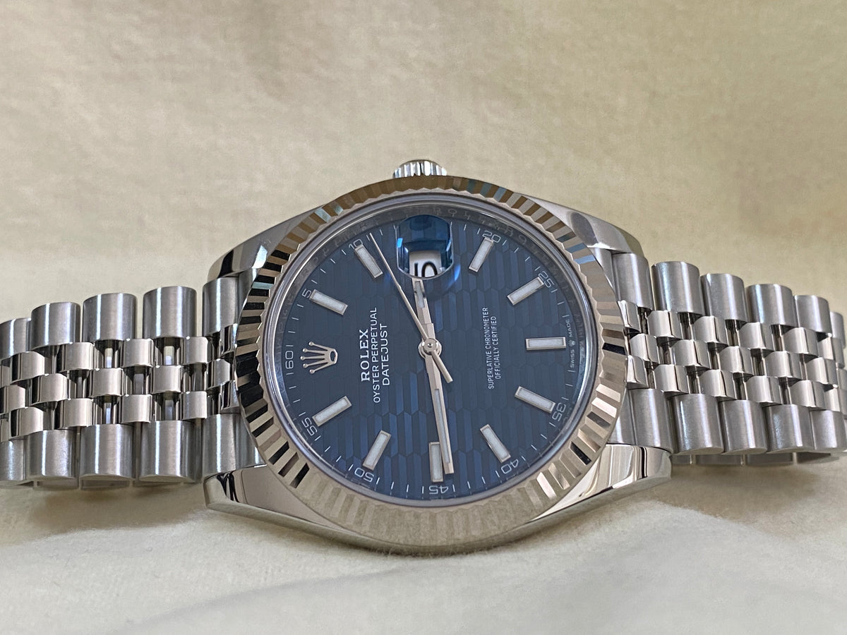 Rolex Steel Datejust 41 - 2023 - Fluted Bezel - Bright Blue Fluted-Motif Dial - Jubilee Bracelet - 126334 *FULL SET*