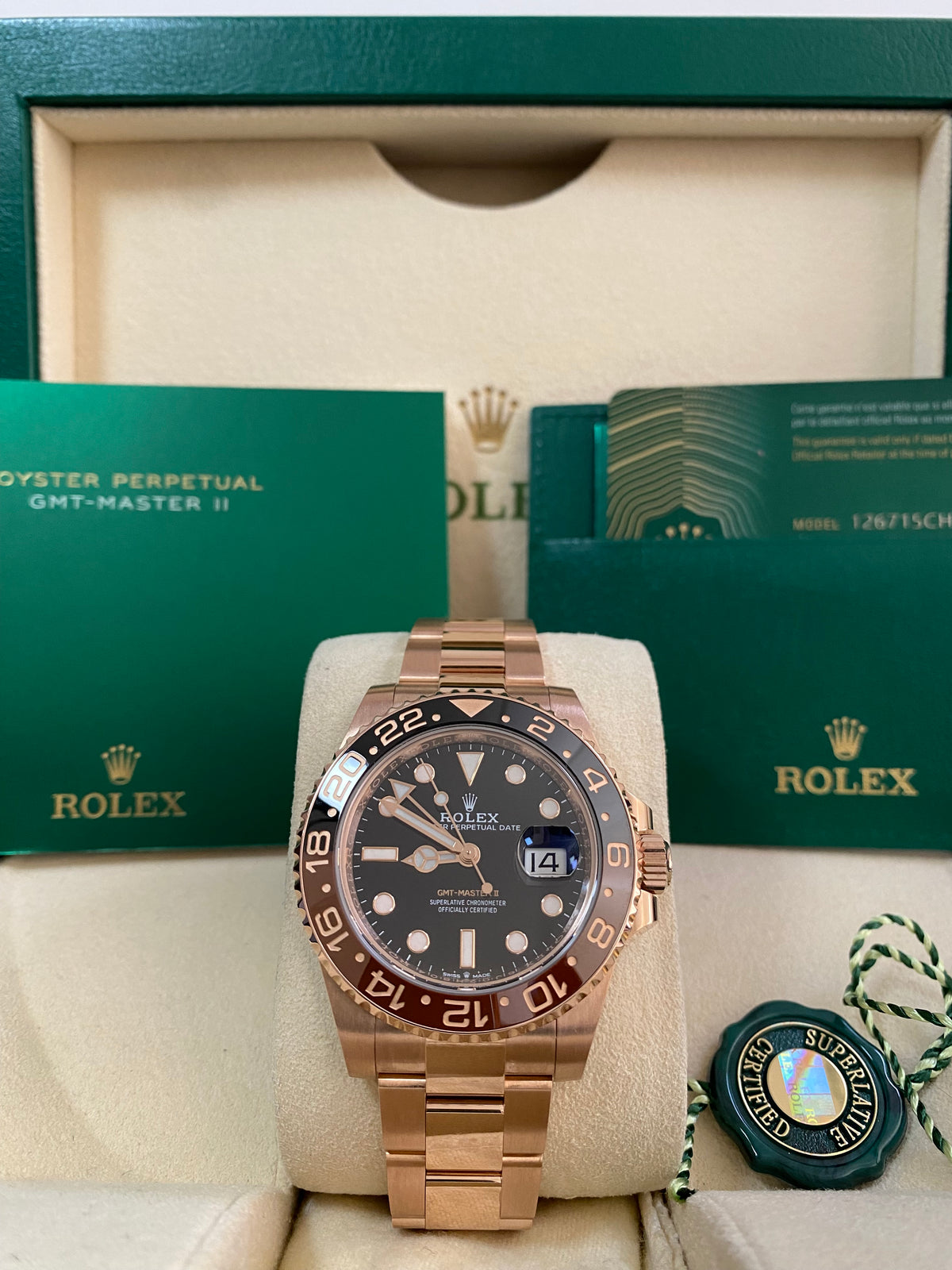 Rolex Everose Gold GMT-Master II - 2022 - "Root Beer" - Oyster Bracelet - 126715CHNR *FULL SET*