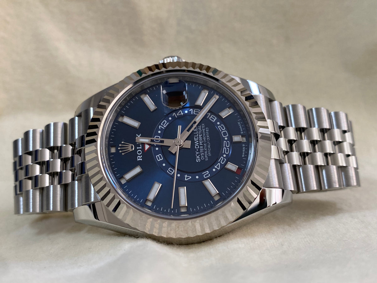 Rolex Steel Sky-Dweller - 2024 - Bright Blue Dial - Jubilee Bracelet - 336934 *FULL SET*