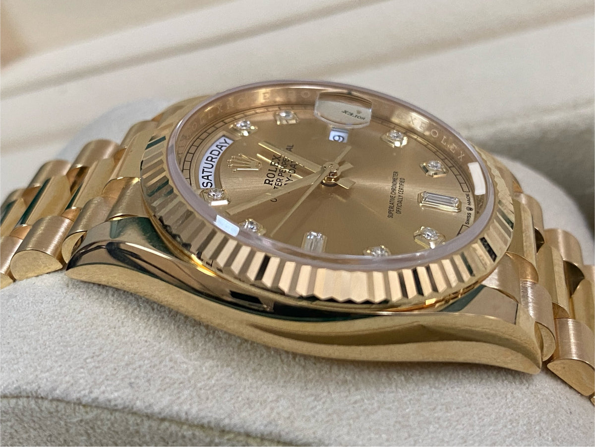 Rolex Yellow Gold Day-Date 36 - 2022 - Fluted Bezel - Factory Diamond Dial - President Bracelet - 128238 *FULL SET*