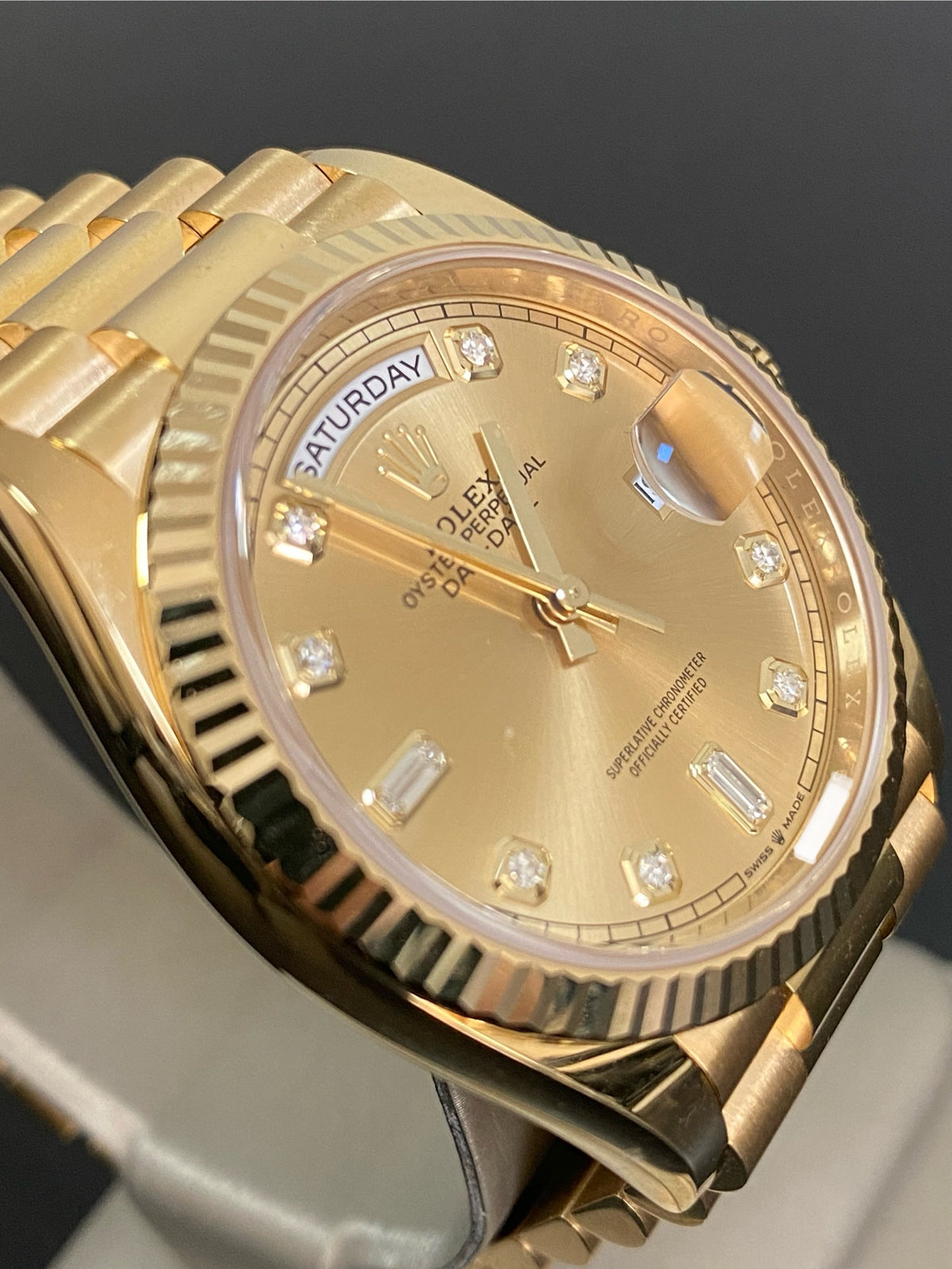 Rolex Yellow Gold Day-Date 36 - 2022 - Fluted Bezel - Factory Diamond Dial - President Bracelet - 128238 *FULL SET*