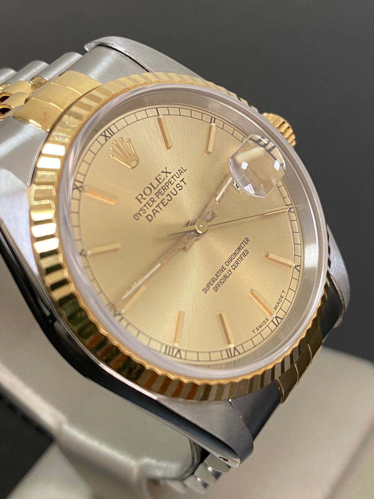 Rolex Steel and Yellow Gold Datejust 36 - Fluted Bezel - Champagne Index Dial - Jubilee Bracelet - 16233