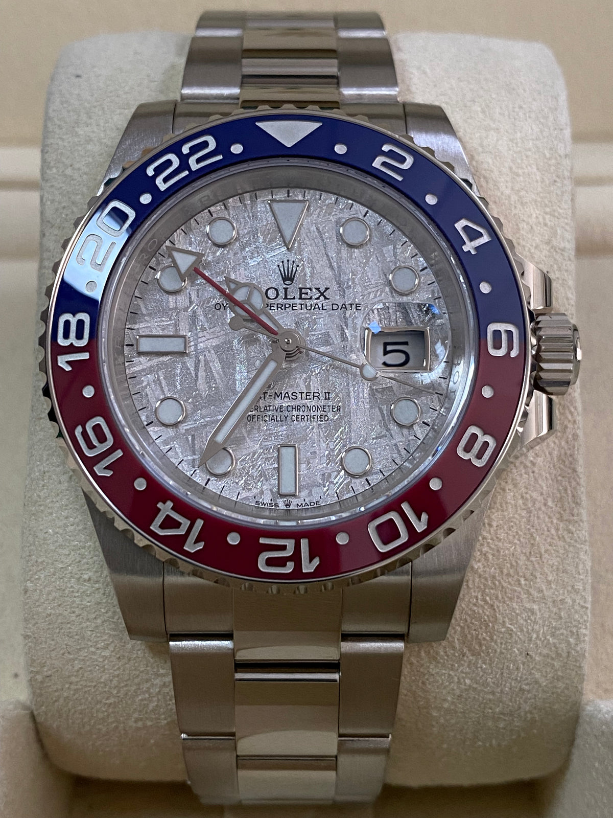 Rolex White Gold GMT-Master II - 2019 - "Pepsi" Bezel - Meteorite Dial - Oyster Bracelet - 126719BLRO *FULL SET*