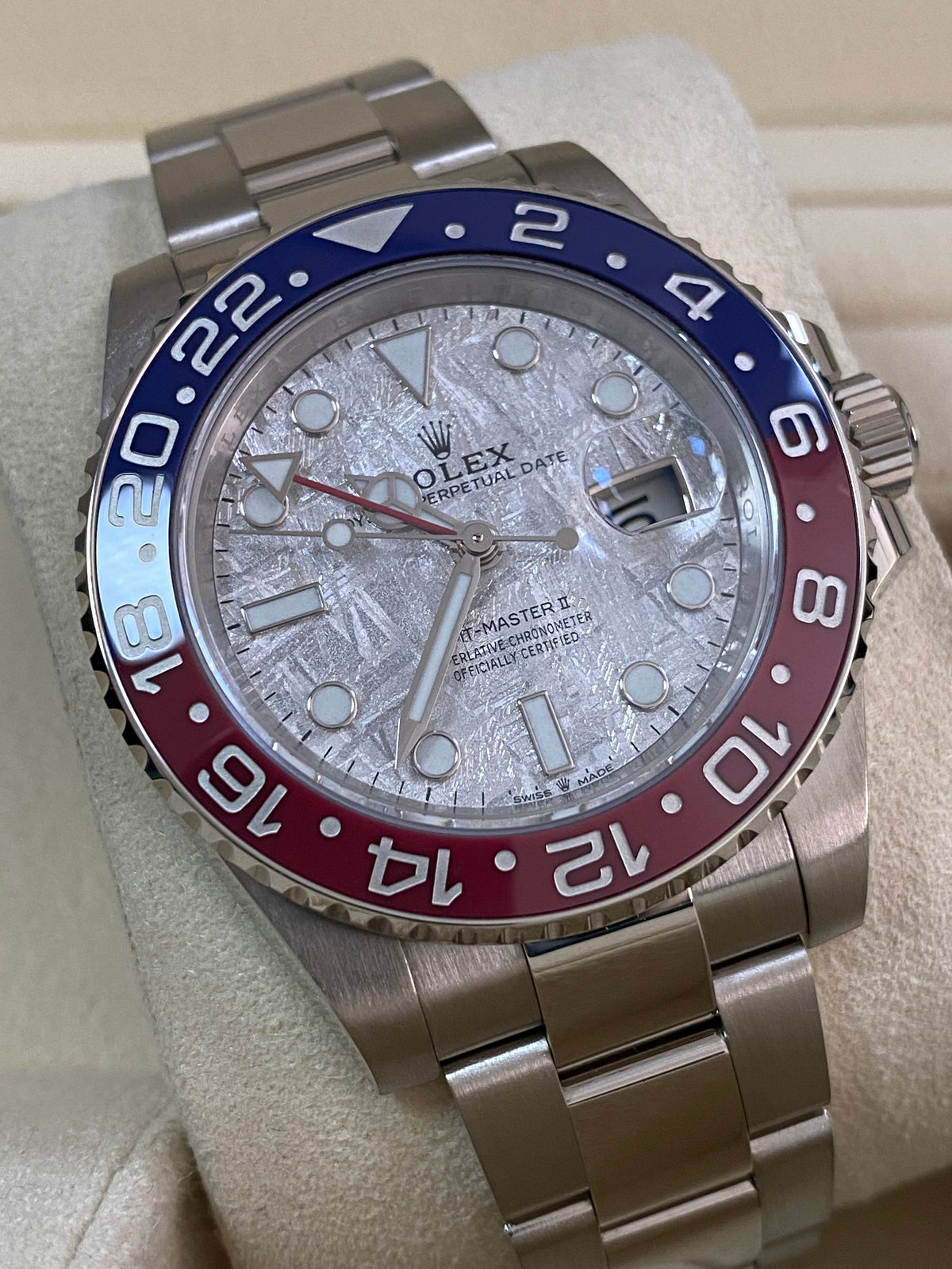 Rolex White Gold GMT-Master II - 2019 - "Pepsi" Bezel - Meteorite Dial - Oyster Bracelet - 126719BLRO *FULL SET*