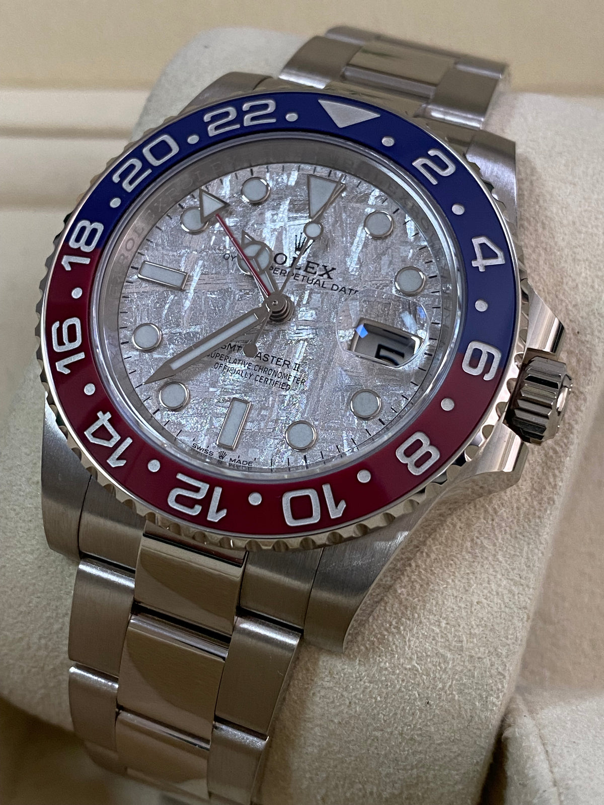 Rolex White Gold GMT-Master II - 2019 - "Pepsi" Bezel - Meteorite Dial - Oyster Bracelet - 126719BLRO *FULL SET*