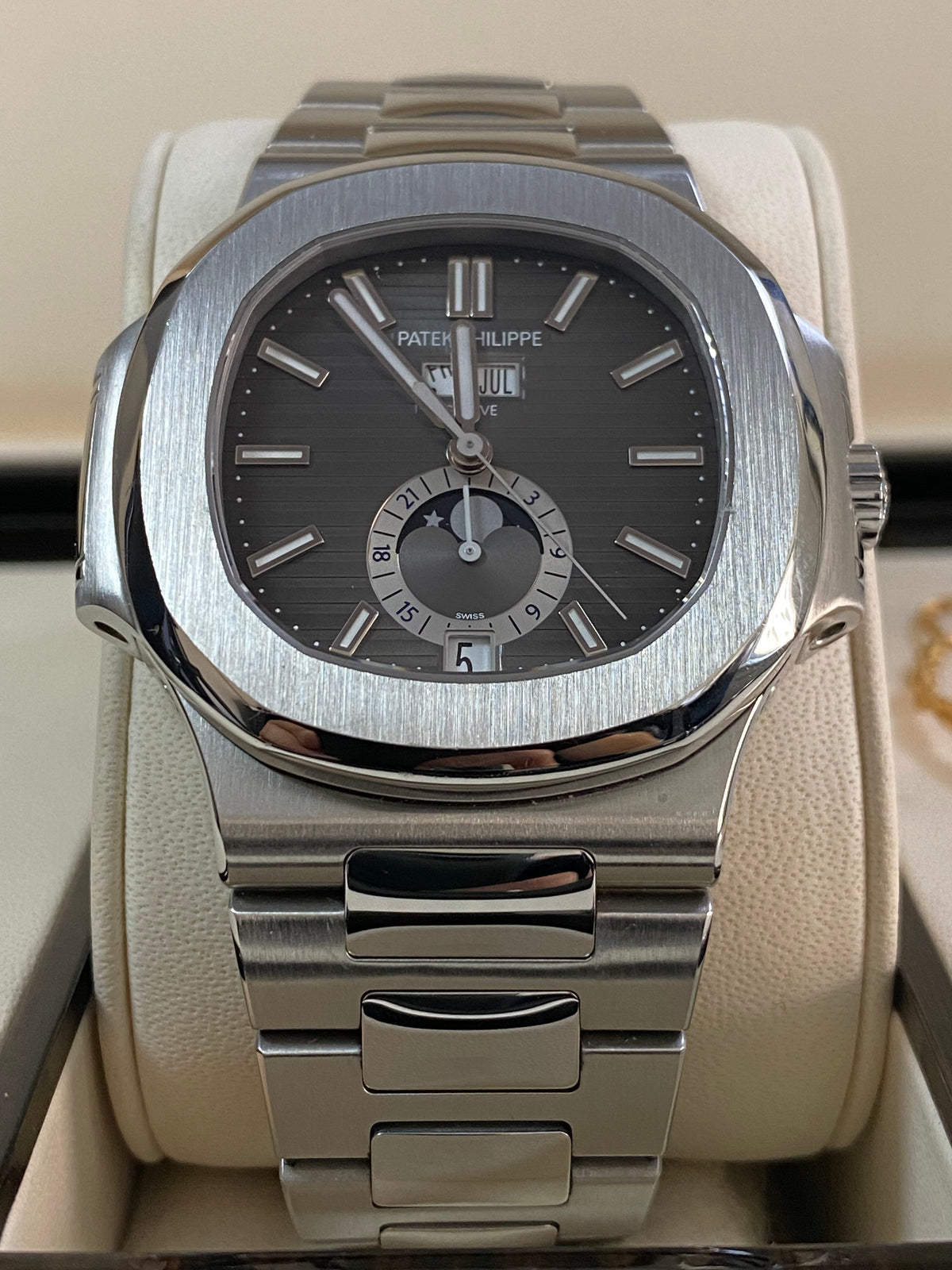 Patek Philippe Nautilus - 2017 - Grey/Black Dial - Stainless Steel - 5726/1A-001 *FULL SET*