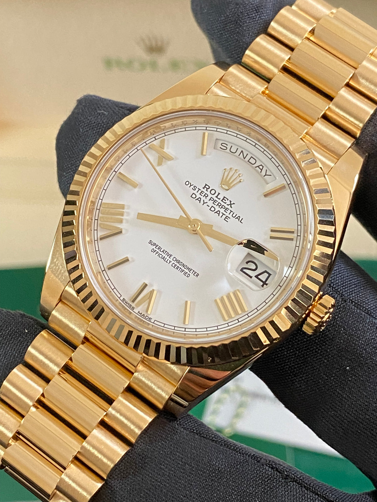 Rolex Yellow Gold Day-Date 40 - 2017 - Fluted Bezel - White Roman Dial - President Bracelet - 228238 *FULL SET*