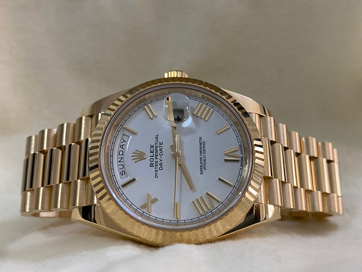 Rolex Yellow Gold Day-Date 40 - 2017 - Fluted Bezel - White Roman Dial - President Bracelet - 228238 *FULL SET*