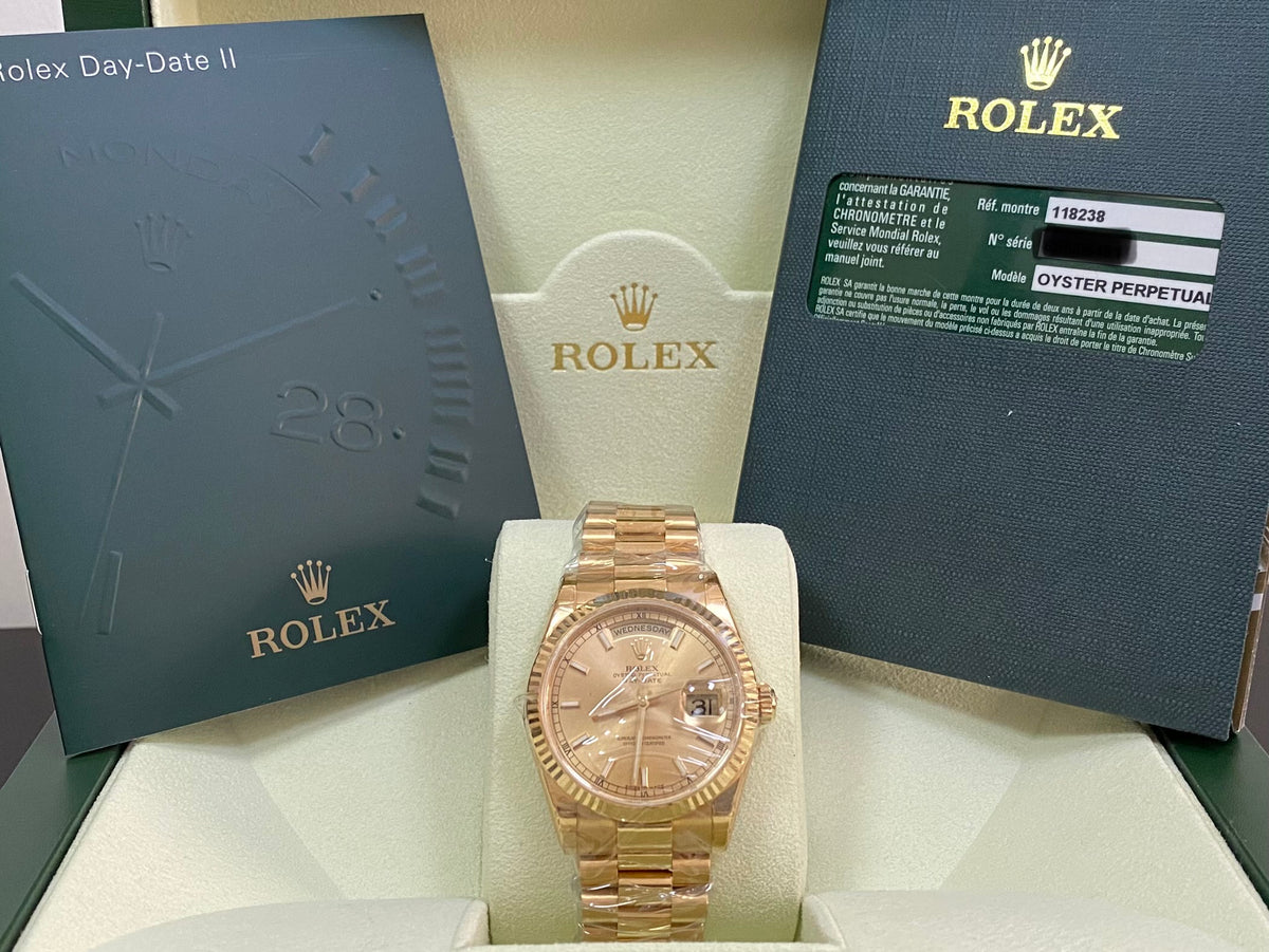 Rolex Yellow Gold Day-Date 36 - Fluted Bezel - Champagne Index Dial - President Bracelet - 118238