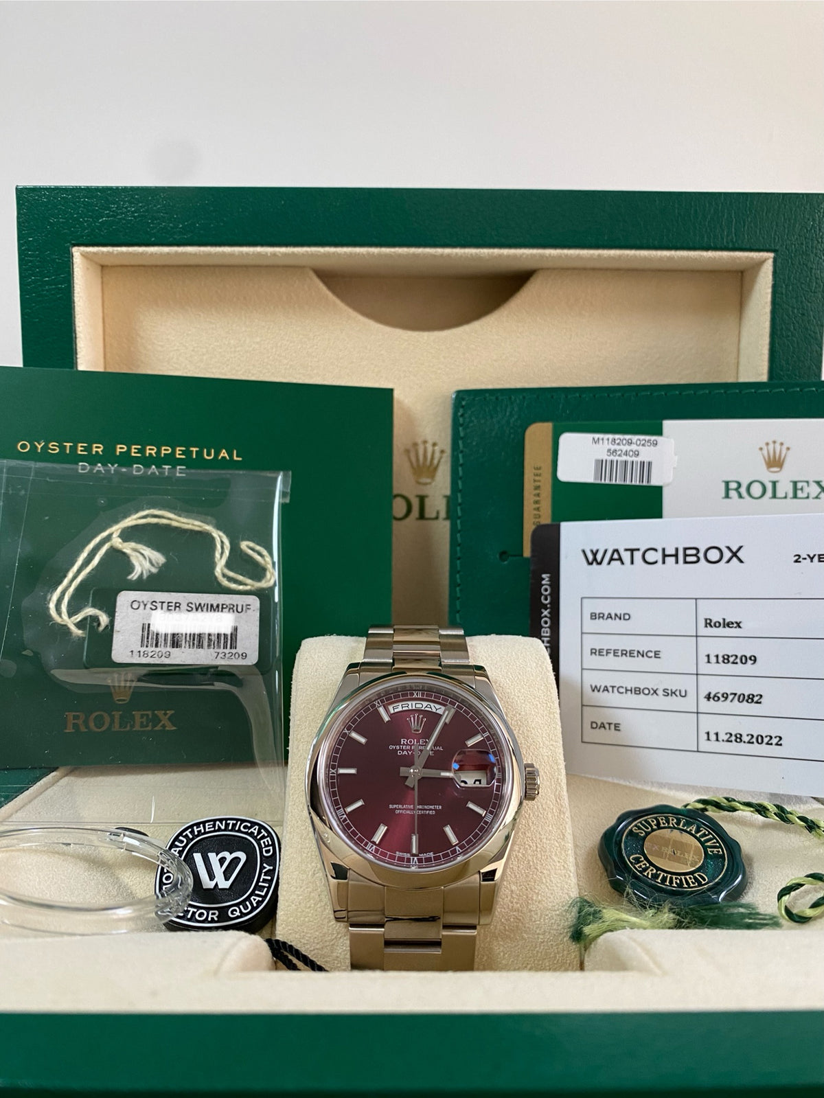 Rolex White Gold Day-Date 36 - 2016 - Domed Bezel - Rare Factory Cherry Dial - Oyster Bracelet - 118209 *COLLECTORS GRADE*