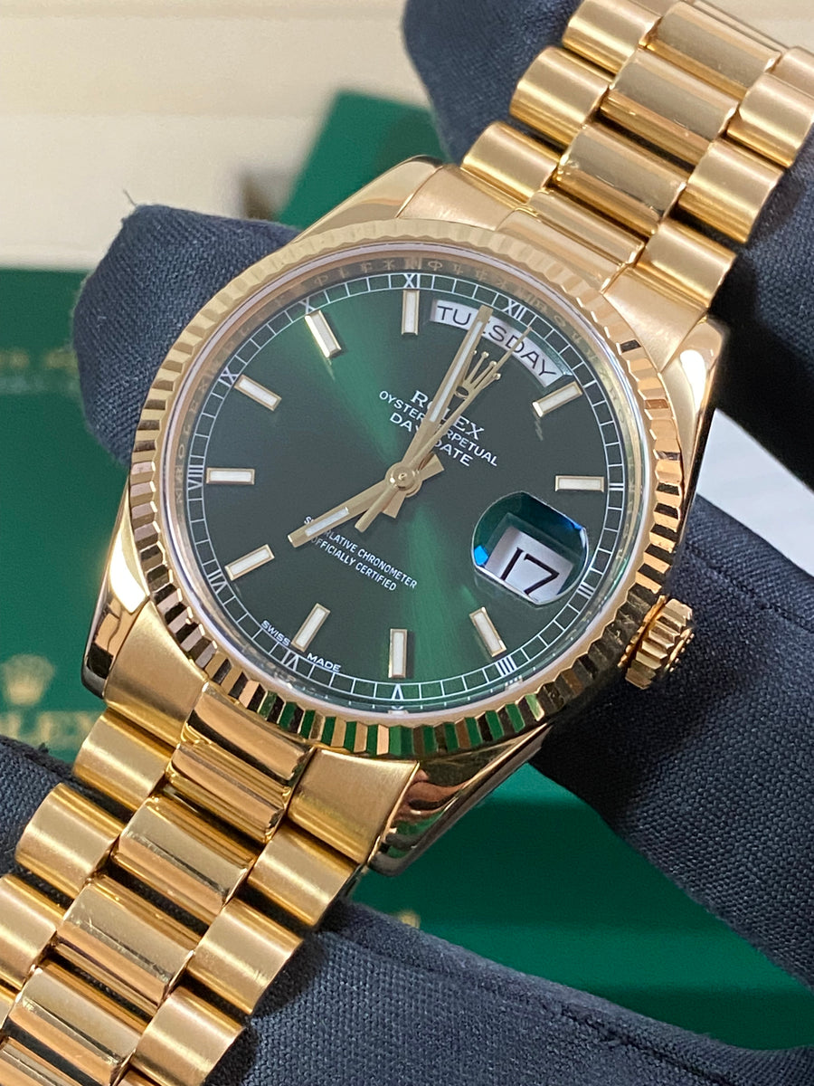 Rolex Yellow Gold Day-Date 36 - 2016 - Fluted Bezel - Green Dial - President Bracelet - 118238 *FULL SET*