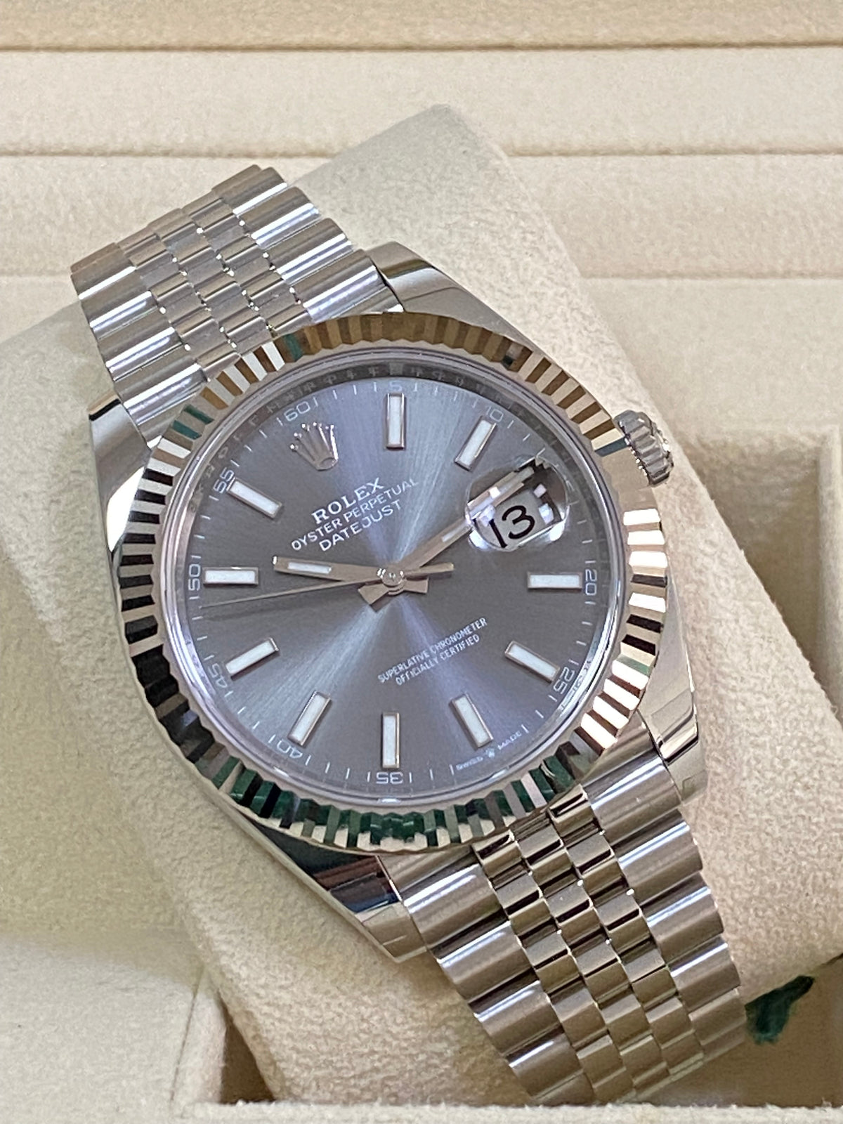 Rolex Steel and White Gold Datejust 41 - 2023 - Fluted Bezel - Rhodium Index Dial - Jubilee Bracelet - 126334