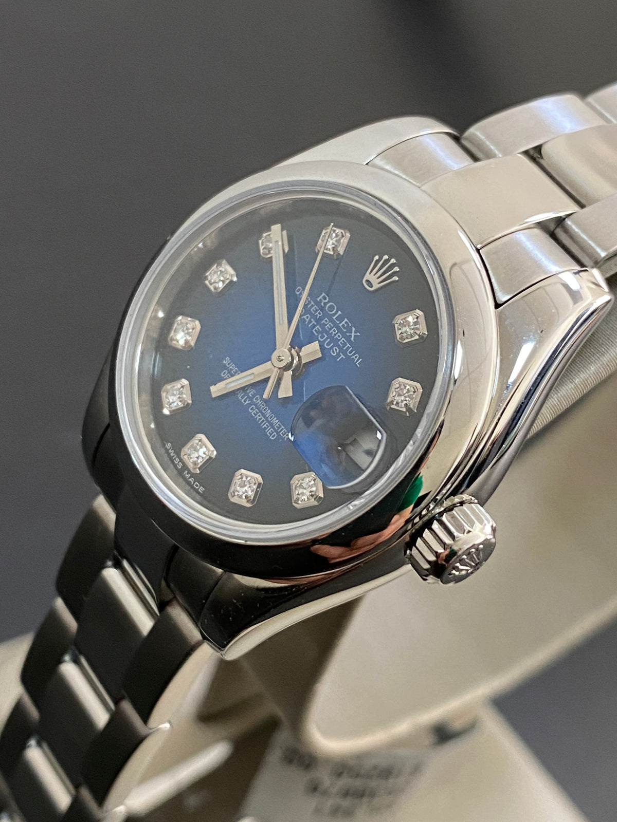 Rolex Steel Lady-Datejust - D serial - Smooth Bezel - Blue Vignette Diamond Dial - Oyster Bracelet - 179160 *FULL SET*