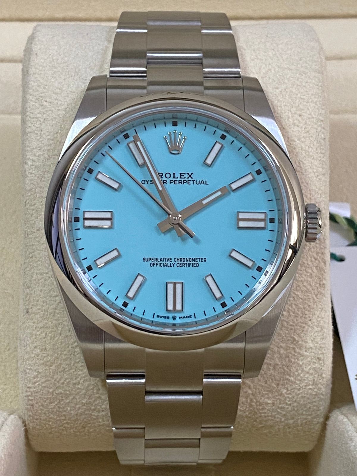 Rolex Oyster Perpetual 41 - 2020 - Domed Bezel - "Tiffany" Dial - Oyster Bracelet - 124300 *DISCONTINUED MODEL*