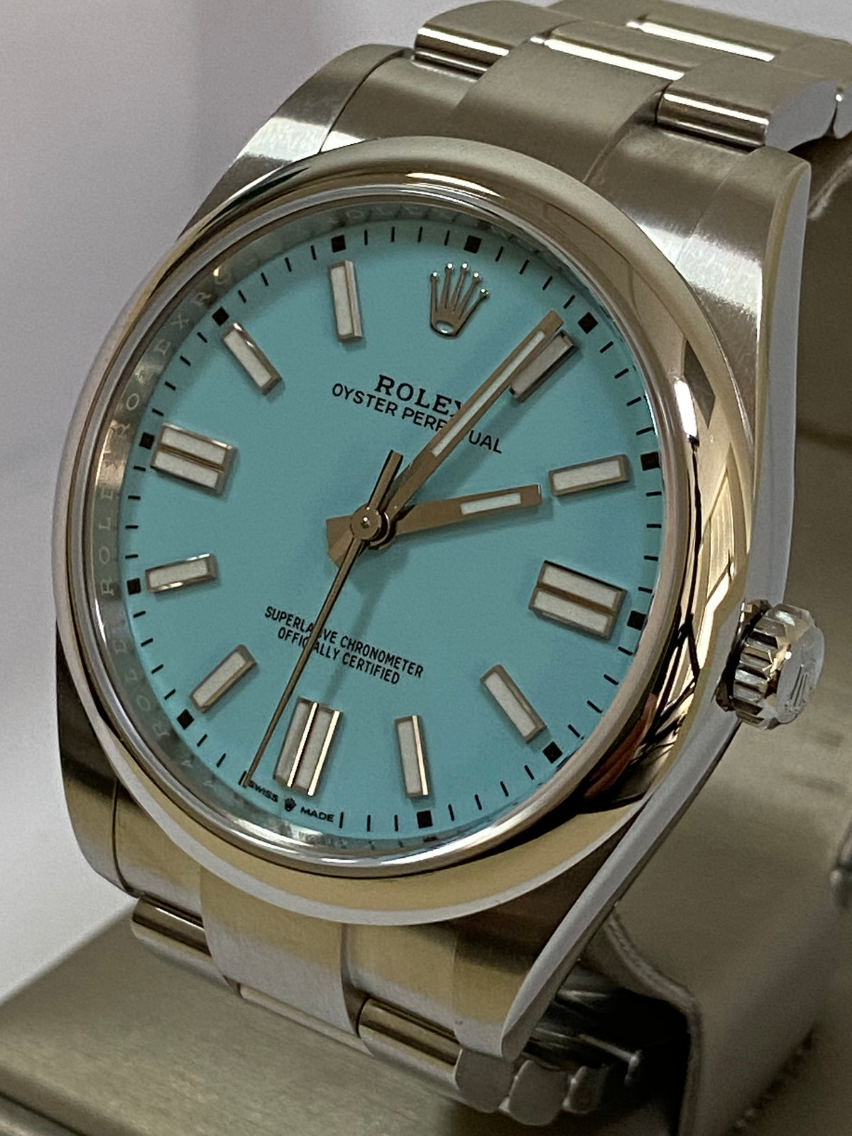 Rolex Oyster Perpetual 41 - 2020 - Domed Bezel - "Tiffany" Dial - Oyster Bracelet - 124300 *DISCONTINUED MODEL*