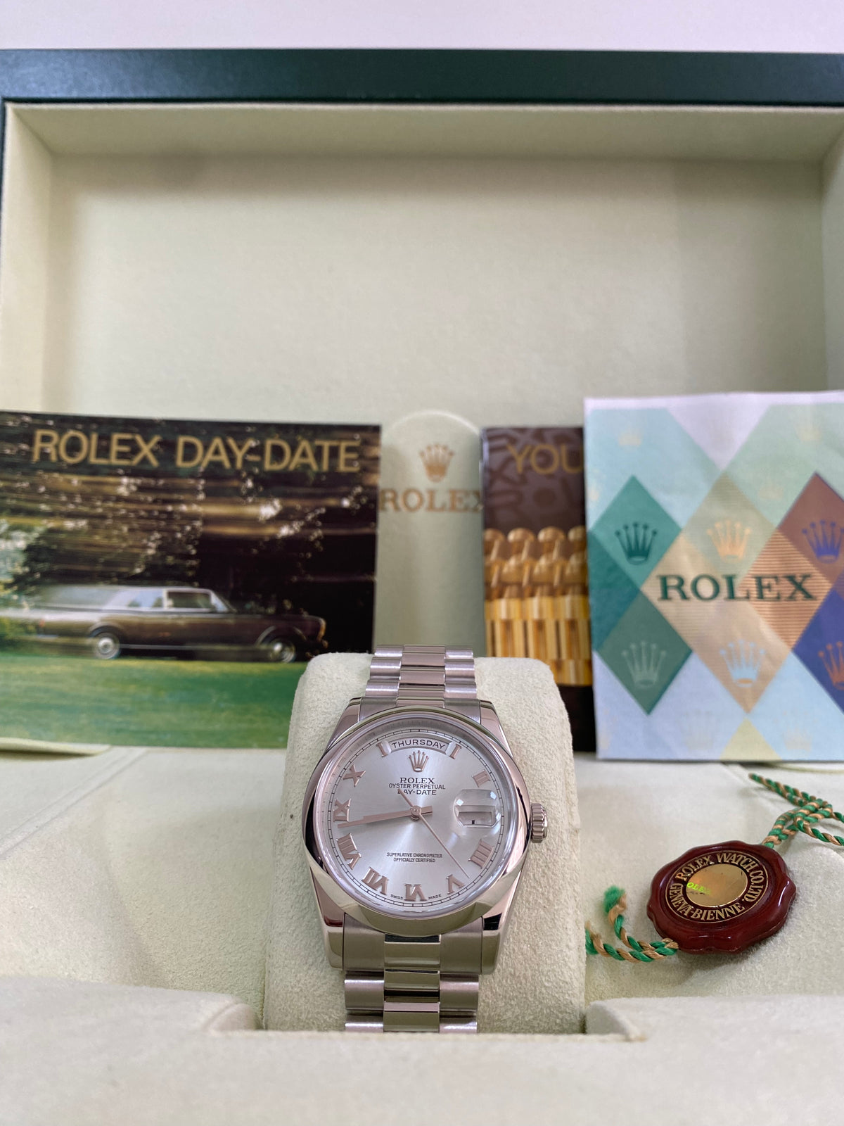 Rolex Platinum Day-Date 36 - K serial - Domed Bezel - Ice Blue Roman Dial - President Bracelet - 118206